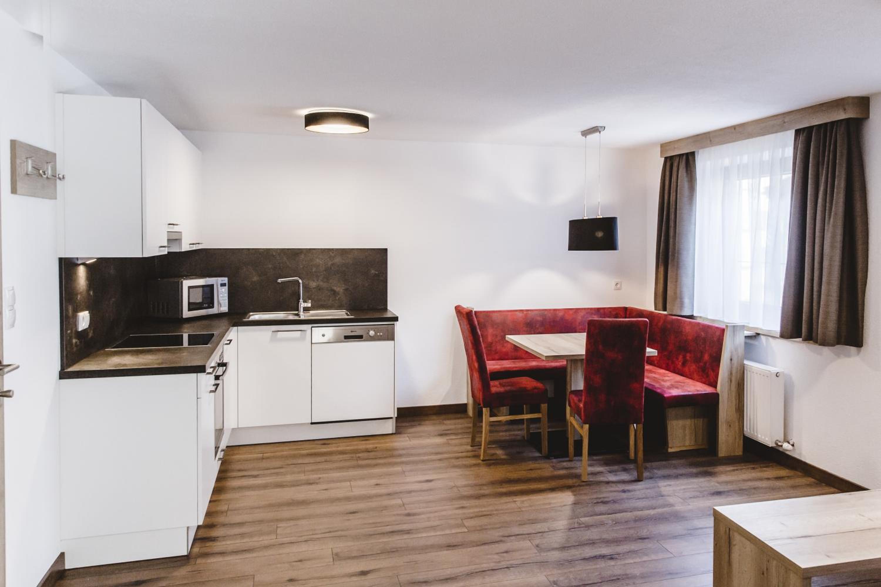 One-Bedroom Apartment with Sofa Bed - 5