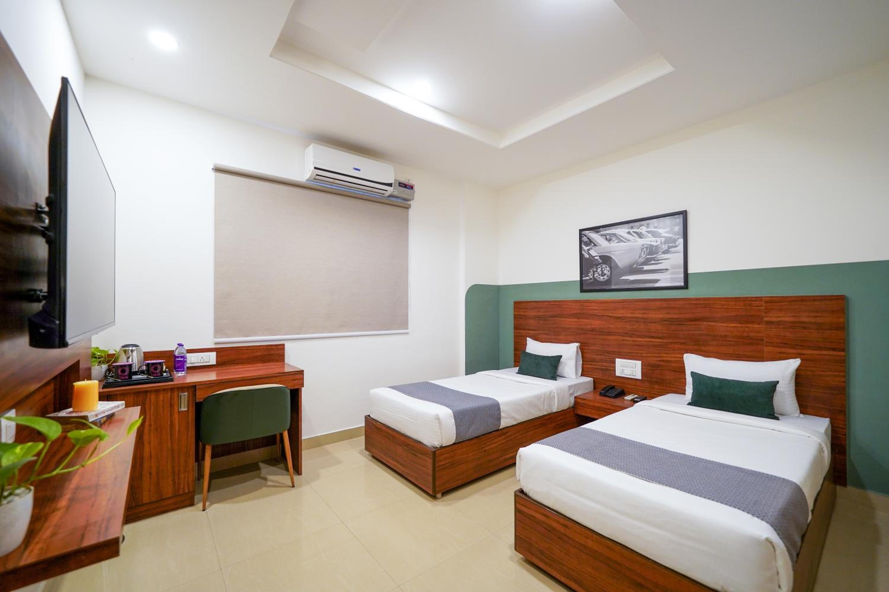 Deluxe Twin Room photo 1