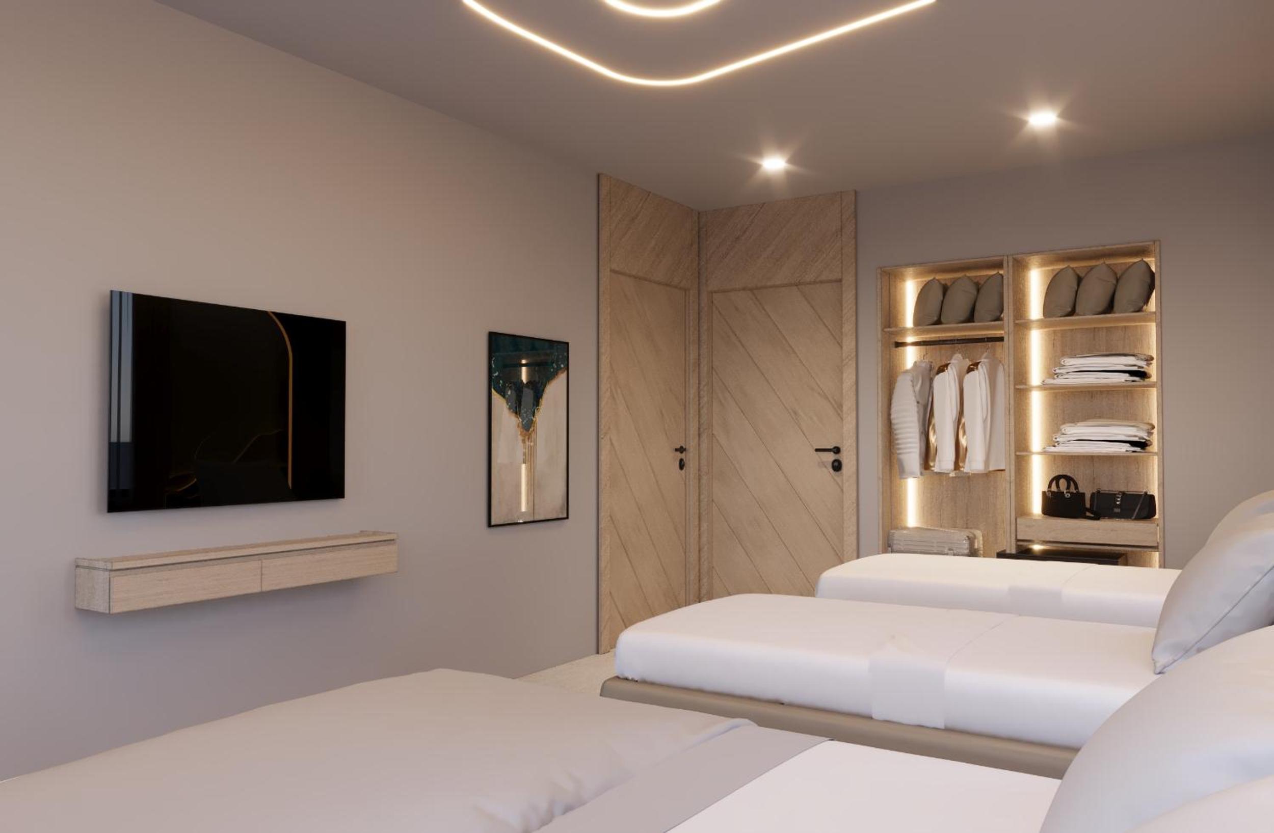 Triple Room with City View