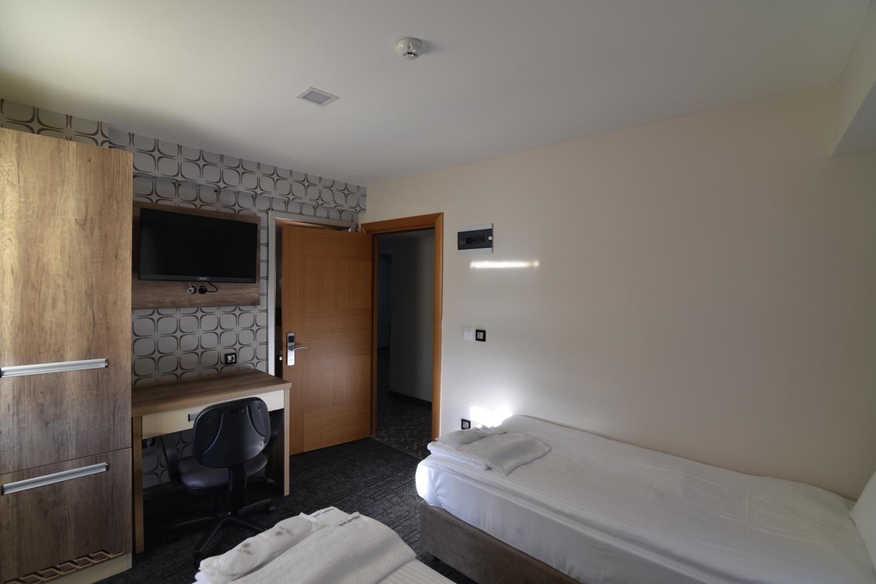 Standard Twin Room photo 1