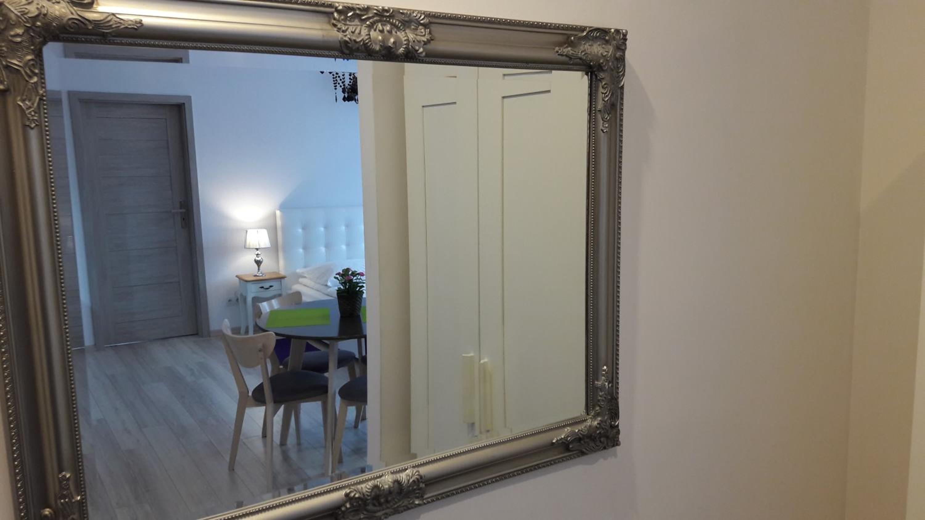 Two-Bedroom Apartment - Photo 8