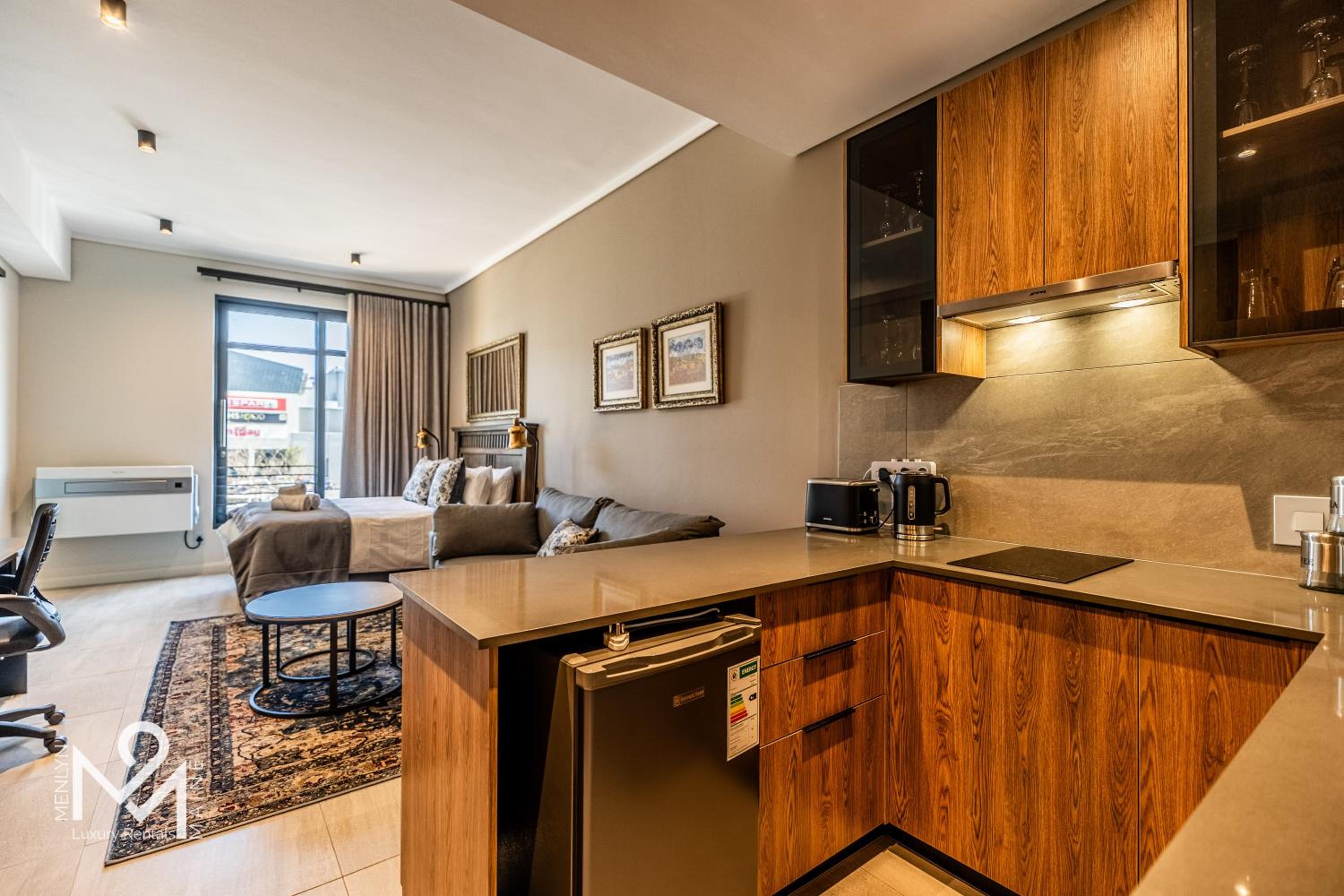 22 – Luxury Studio