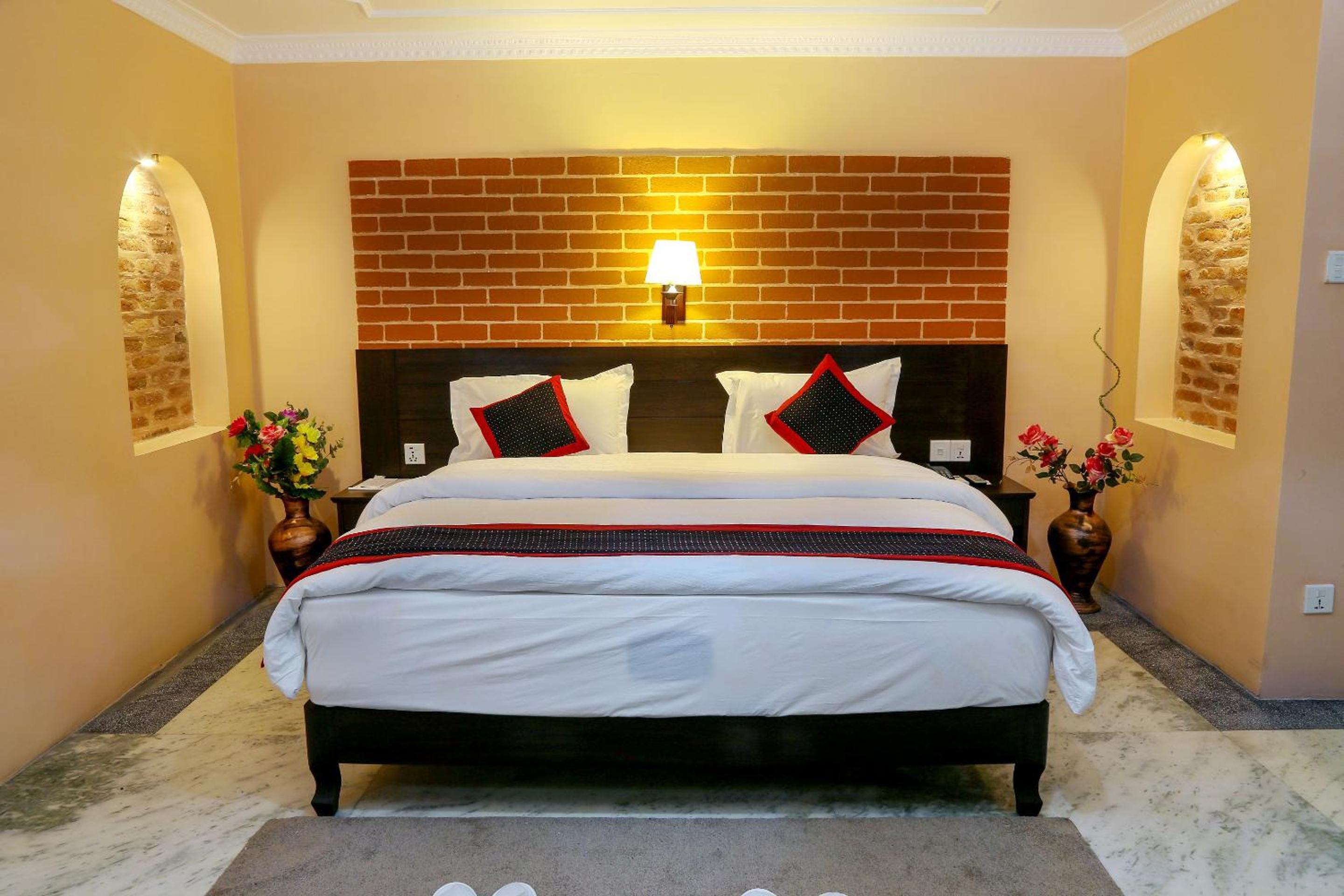 Superior Deluxe Double or Twin Room  photo 3