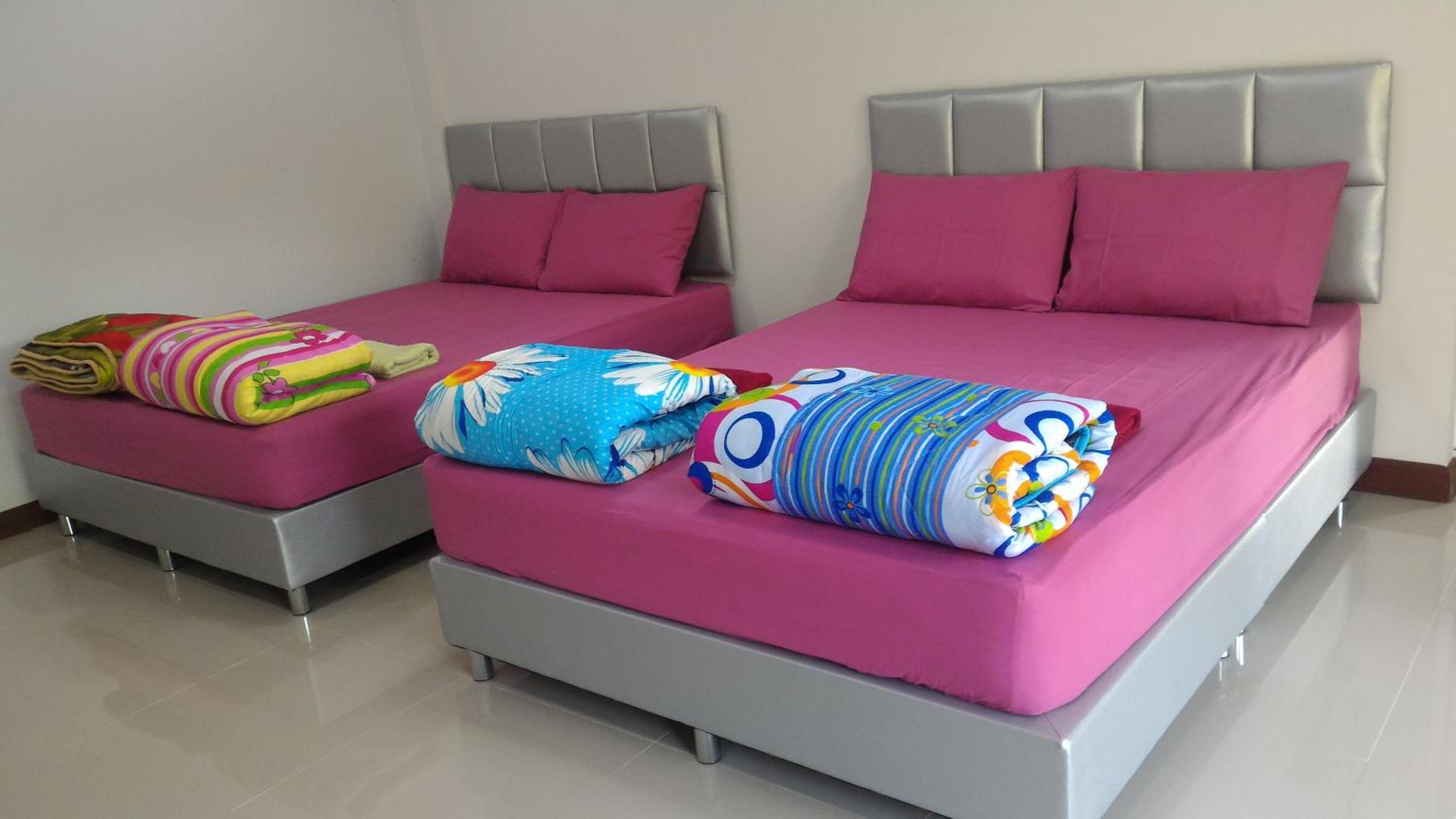 Family Room - Photo 1