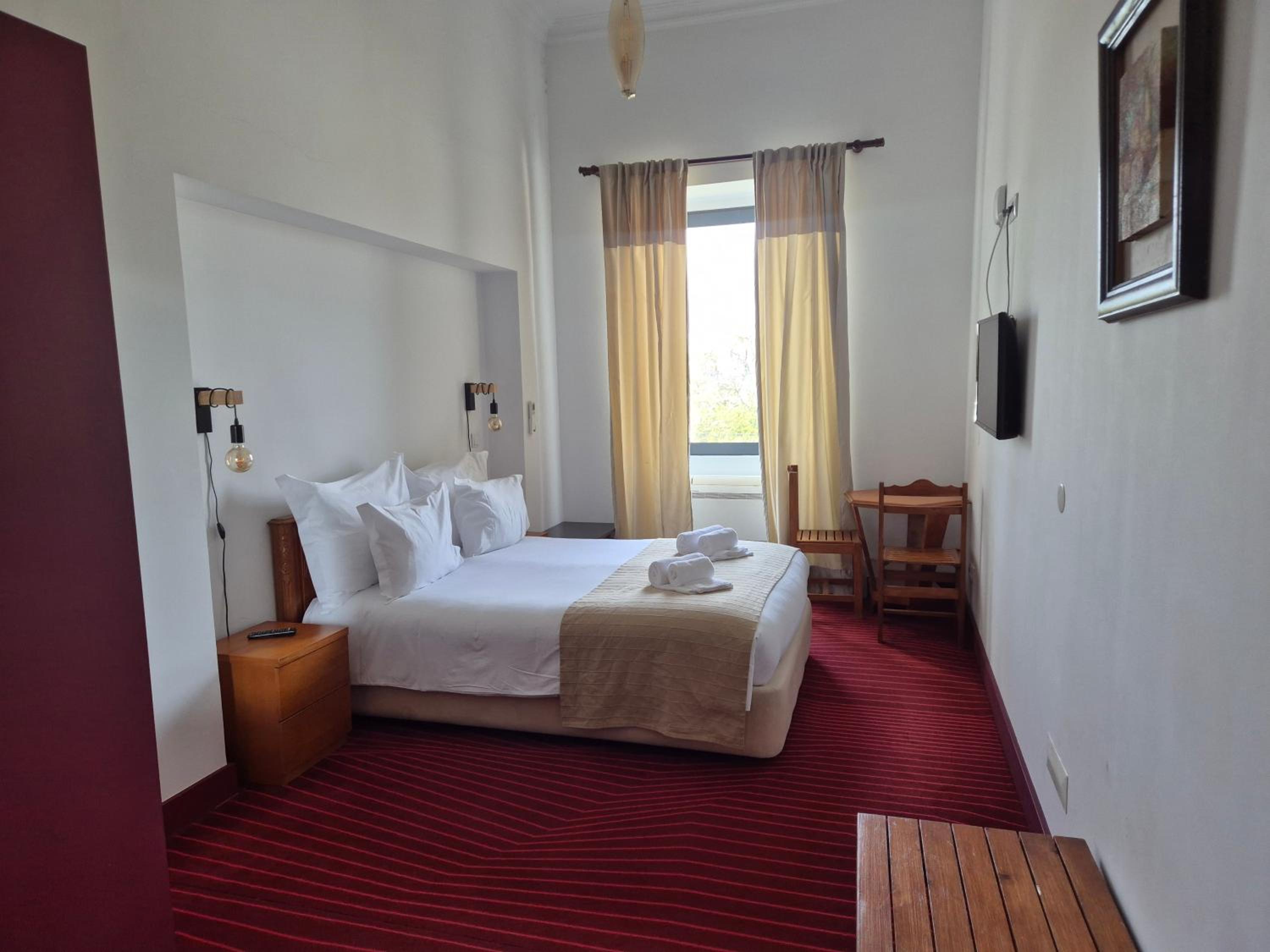 Standard Suite - Photo 1