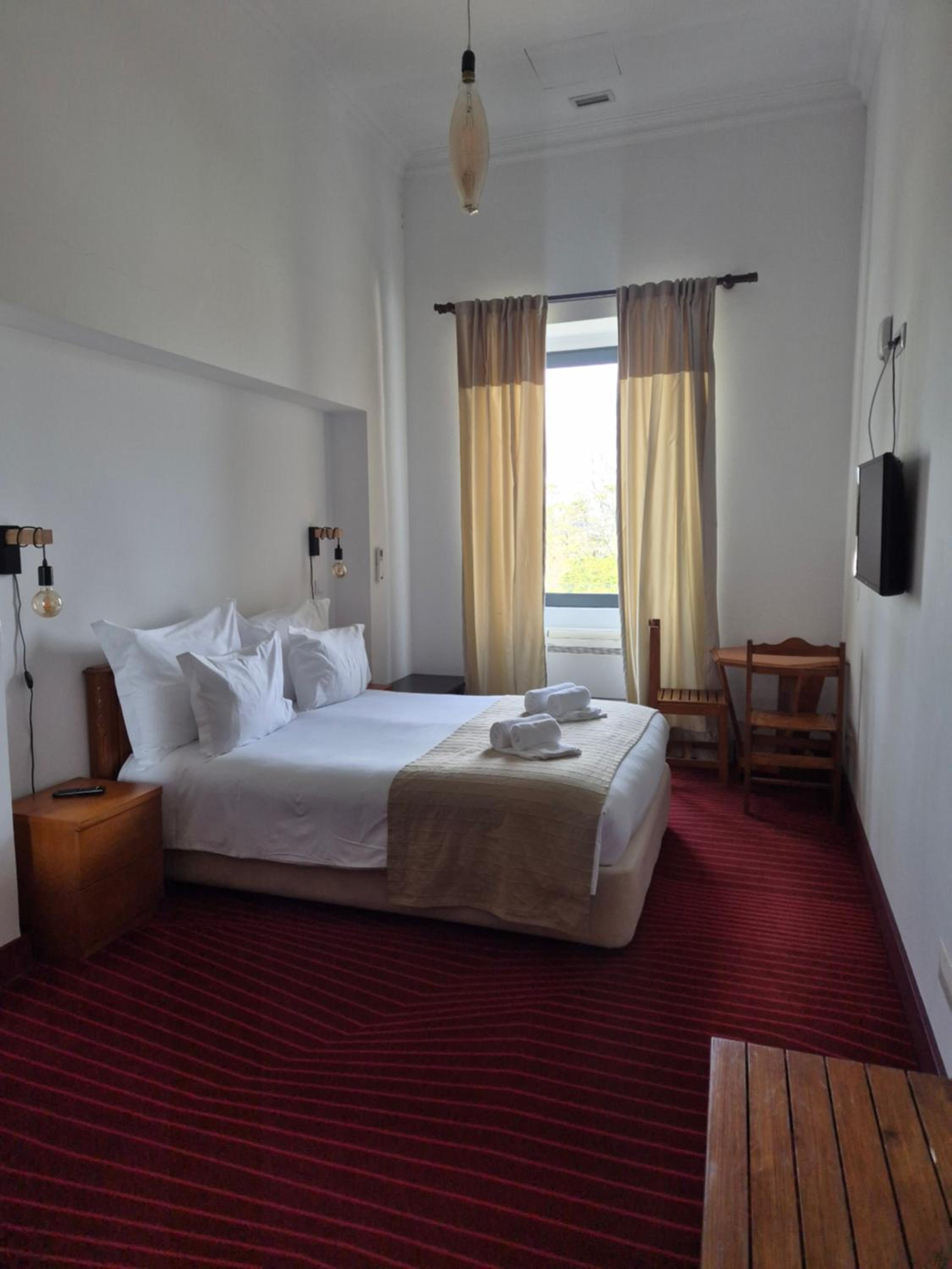 Standard Suite - Photo 7
