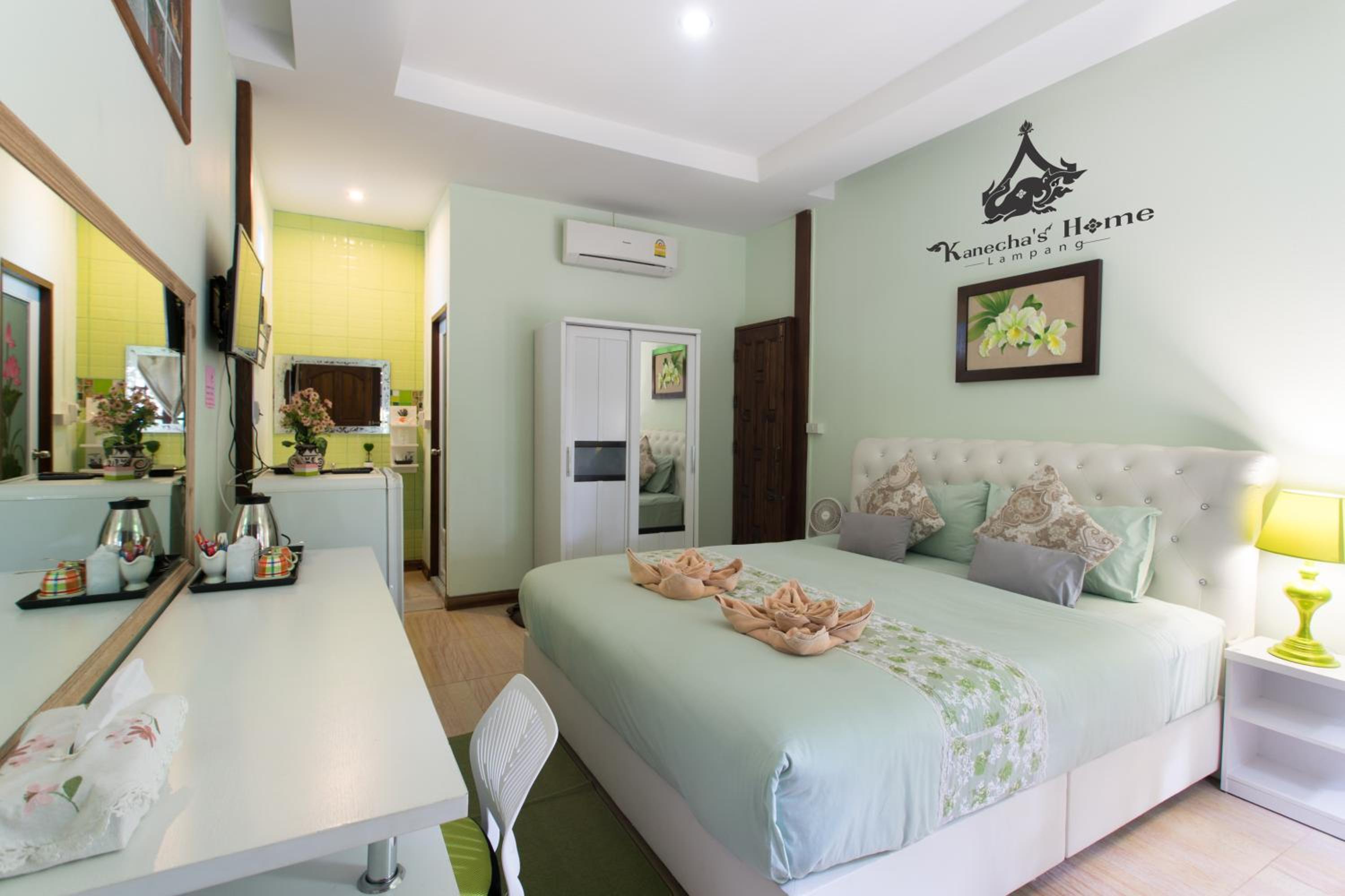 Large Double Room