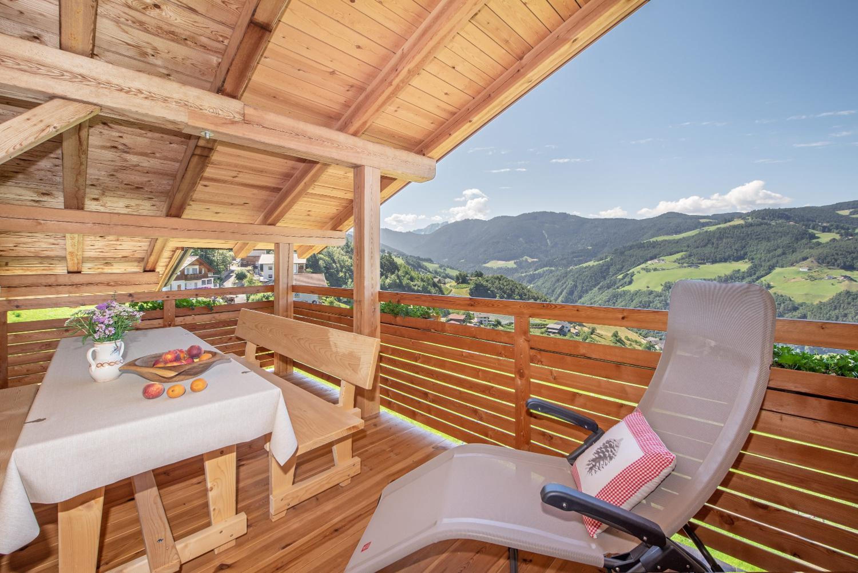 Two-Bedroom Apartment with Balcony photo 1