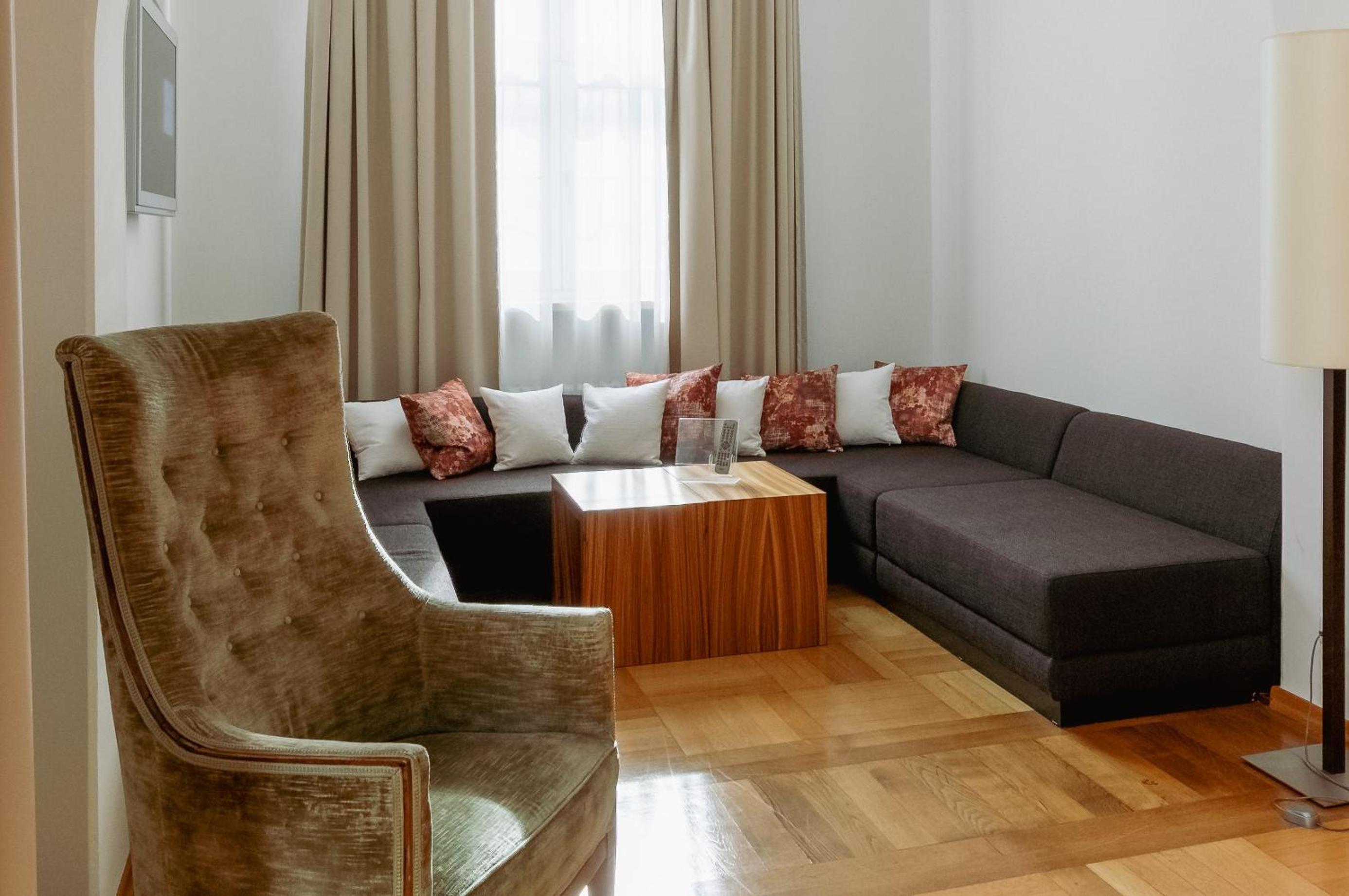 Presidential Suite photo 1