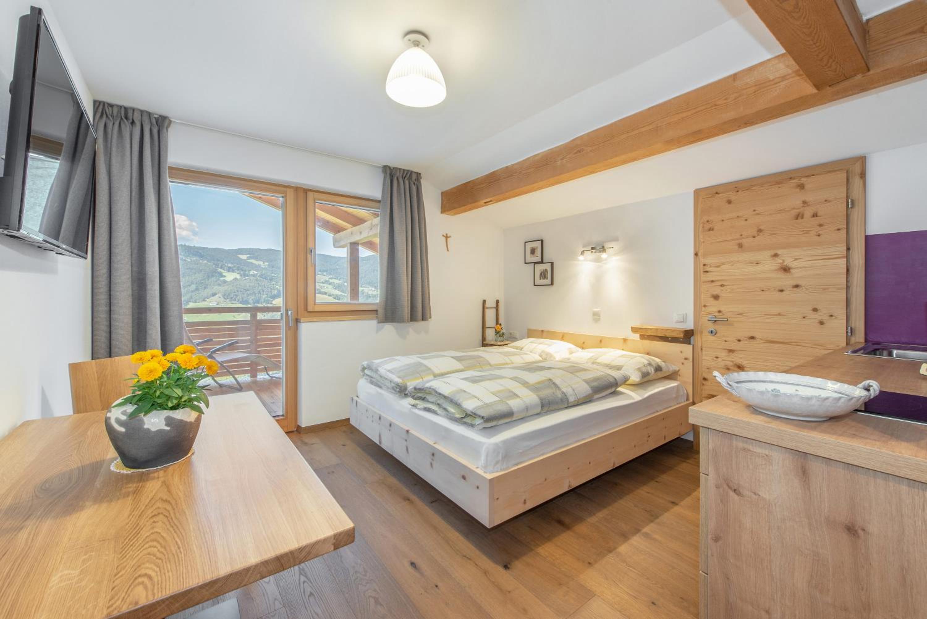 Double Room with Balcony photo 3