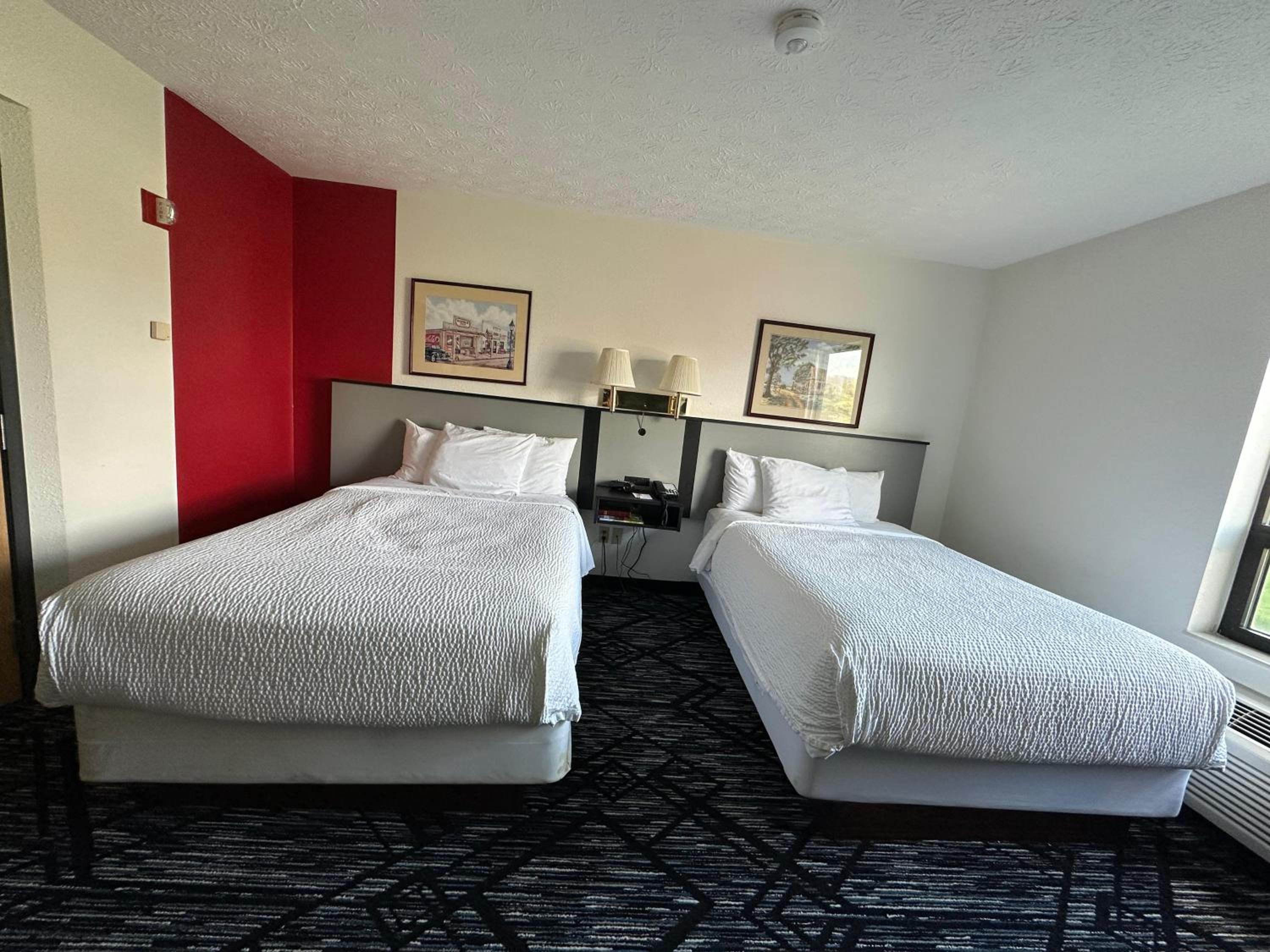 Double Room - Disability Access/Non-Smoking - Photo 3