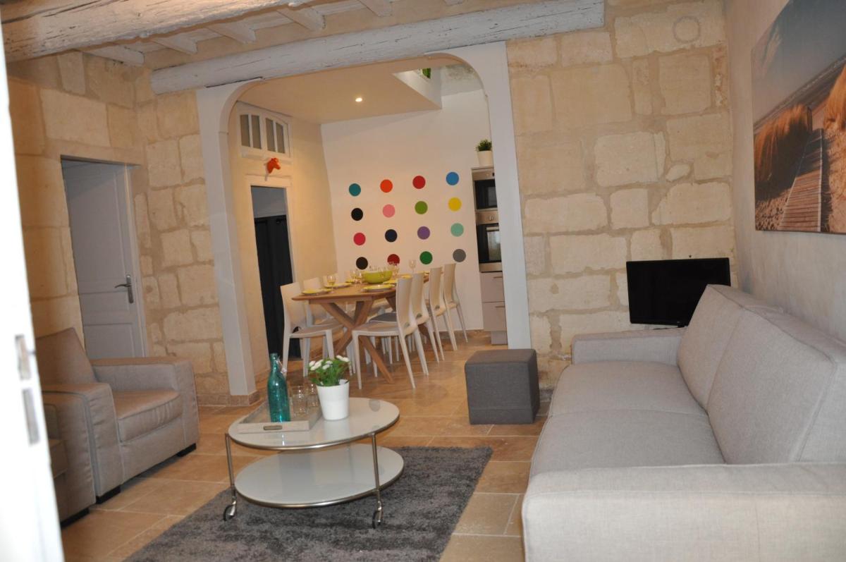 Three-Bedroom House - Photo 1