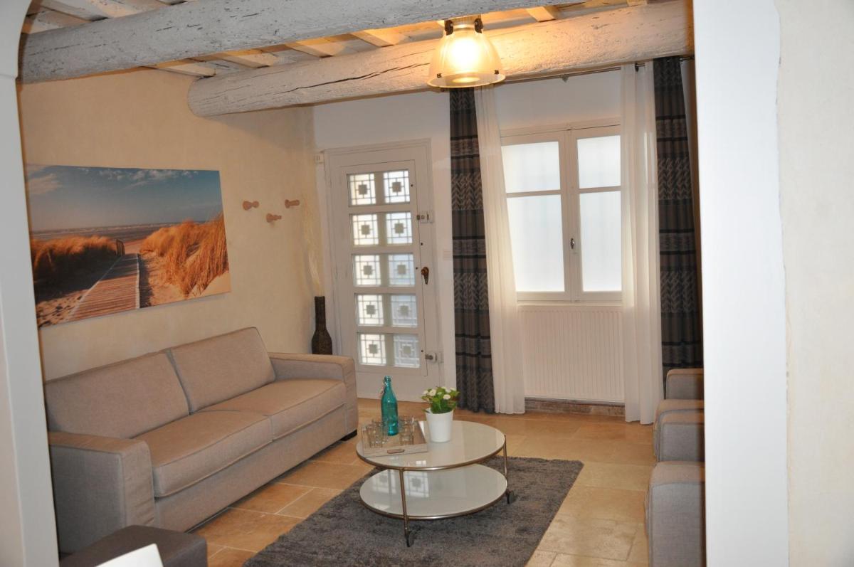 Three-Bedroom House - Photo 13