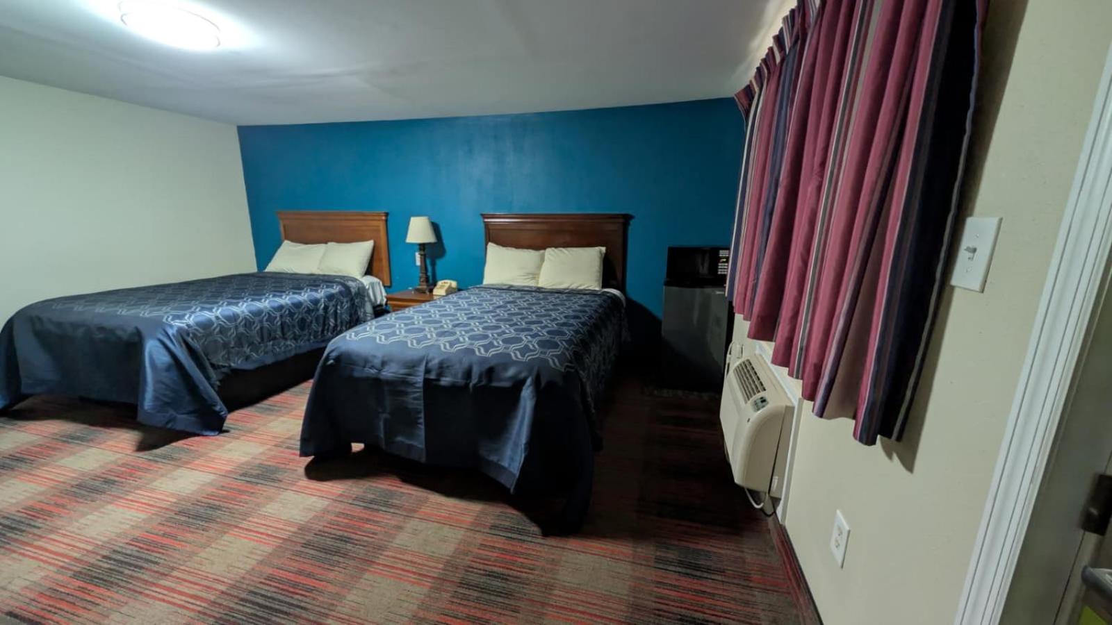 Superior Double Room with Two Double Beds photo 3