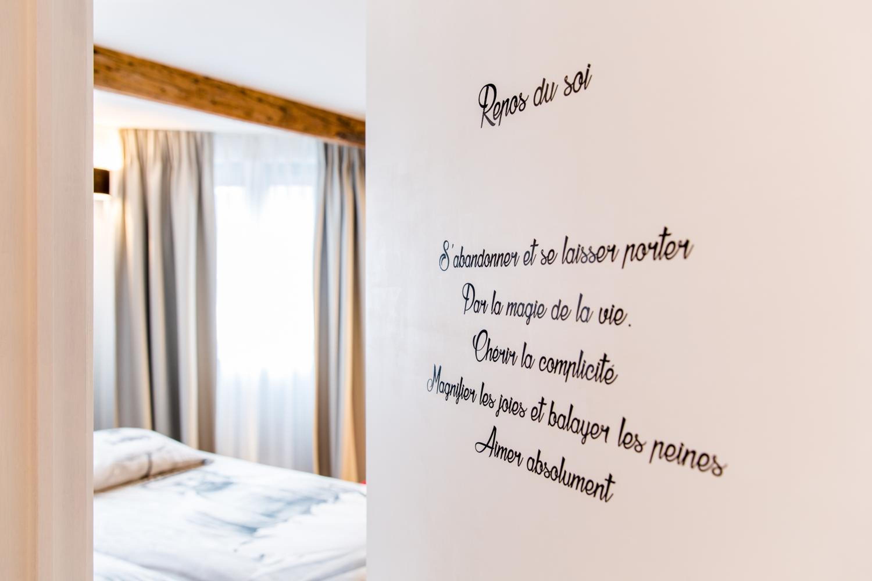 Small Twin Room photo 1