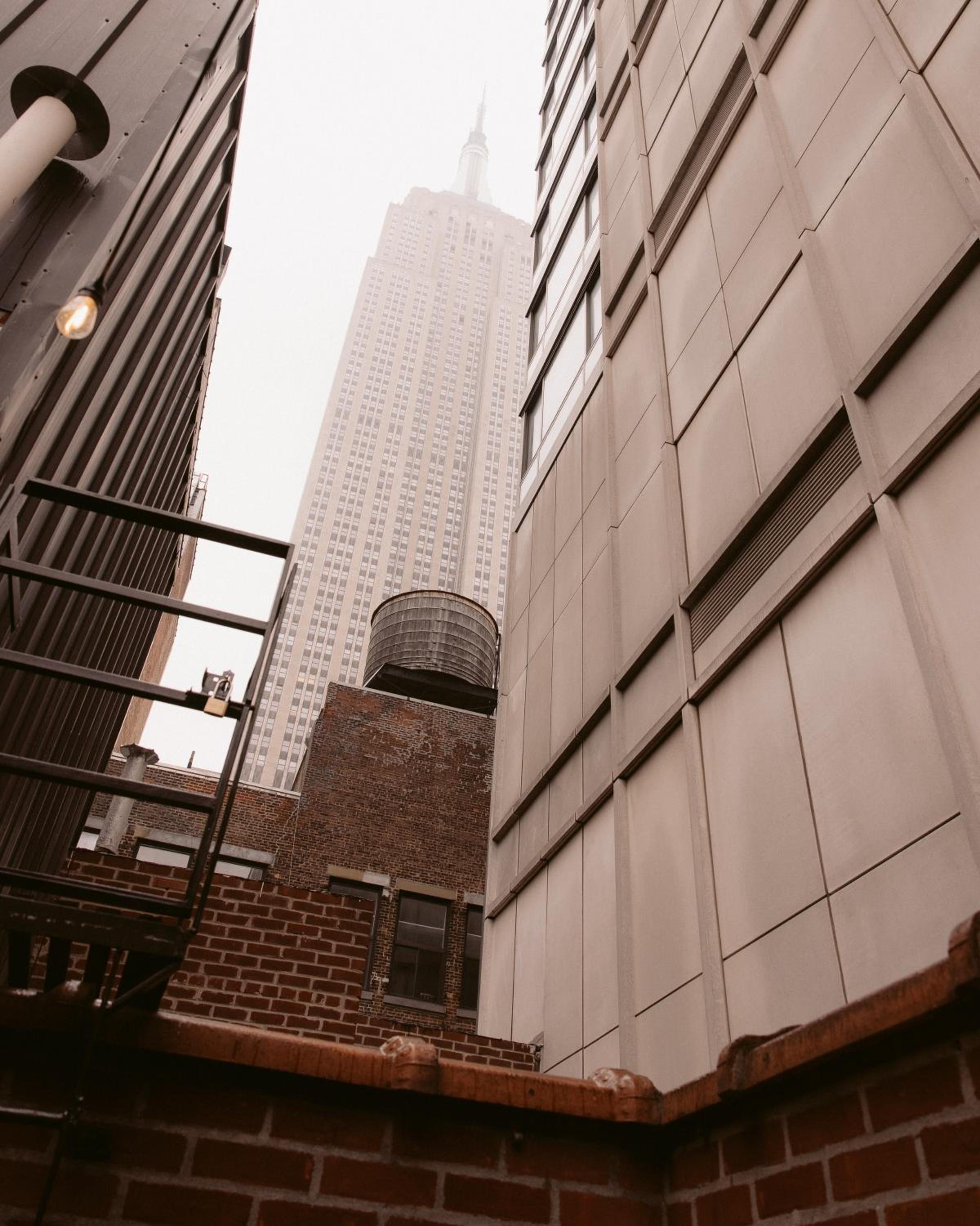 Empire Terrace Double Queen Studio