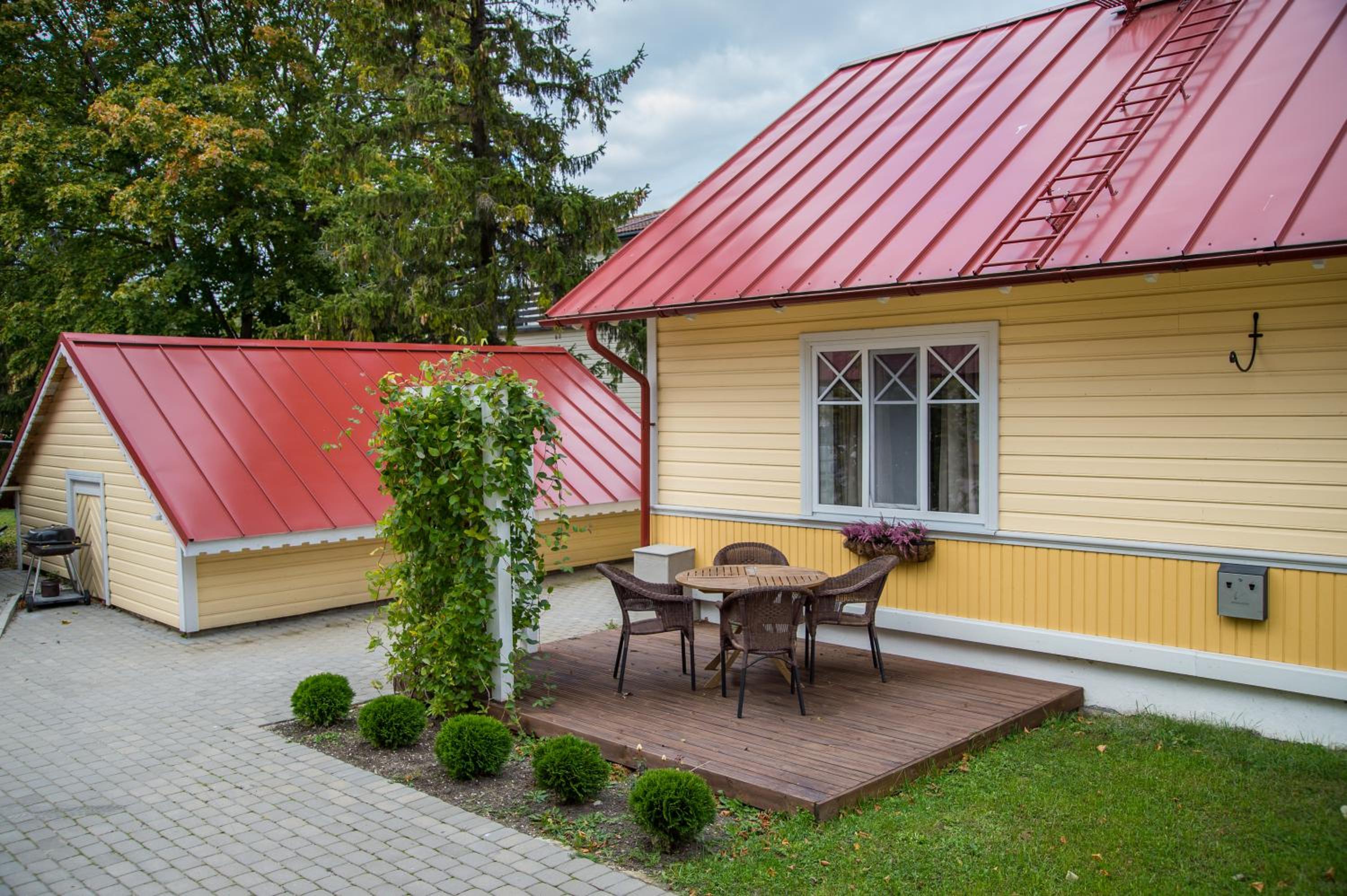 Two-Bedroom House - Photo 20