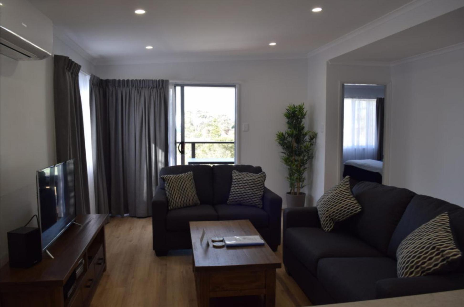 Family Room with Sea View photo 3