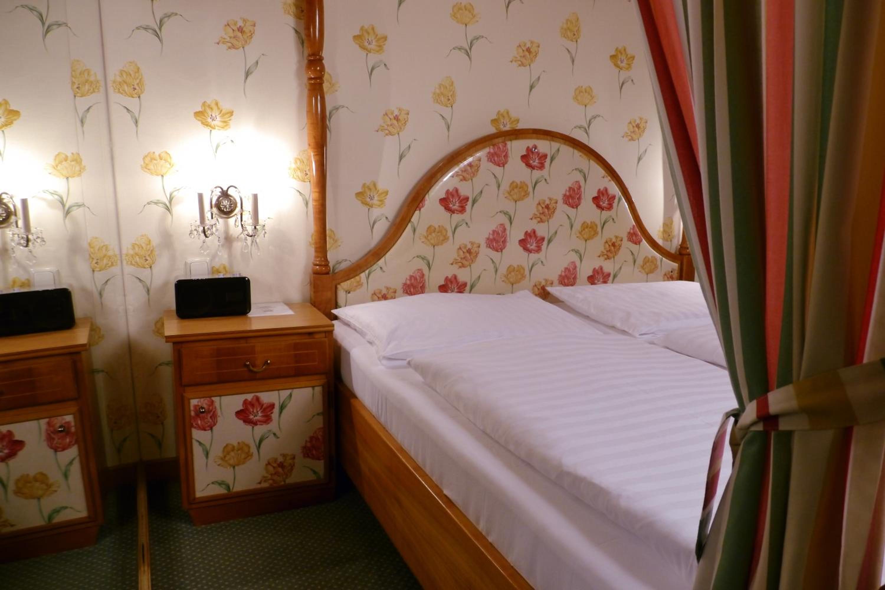 Double Room - Photo 22