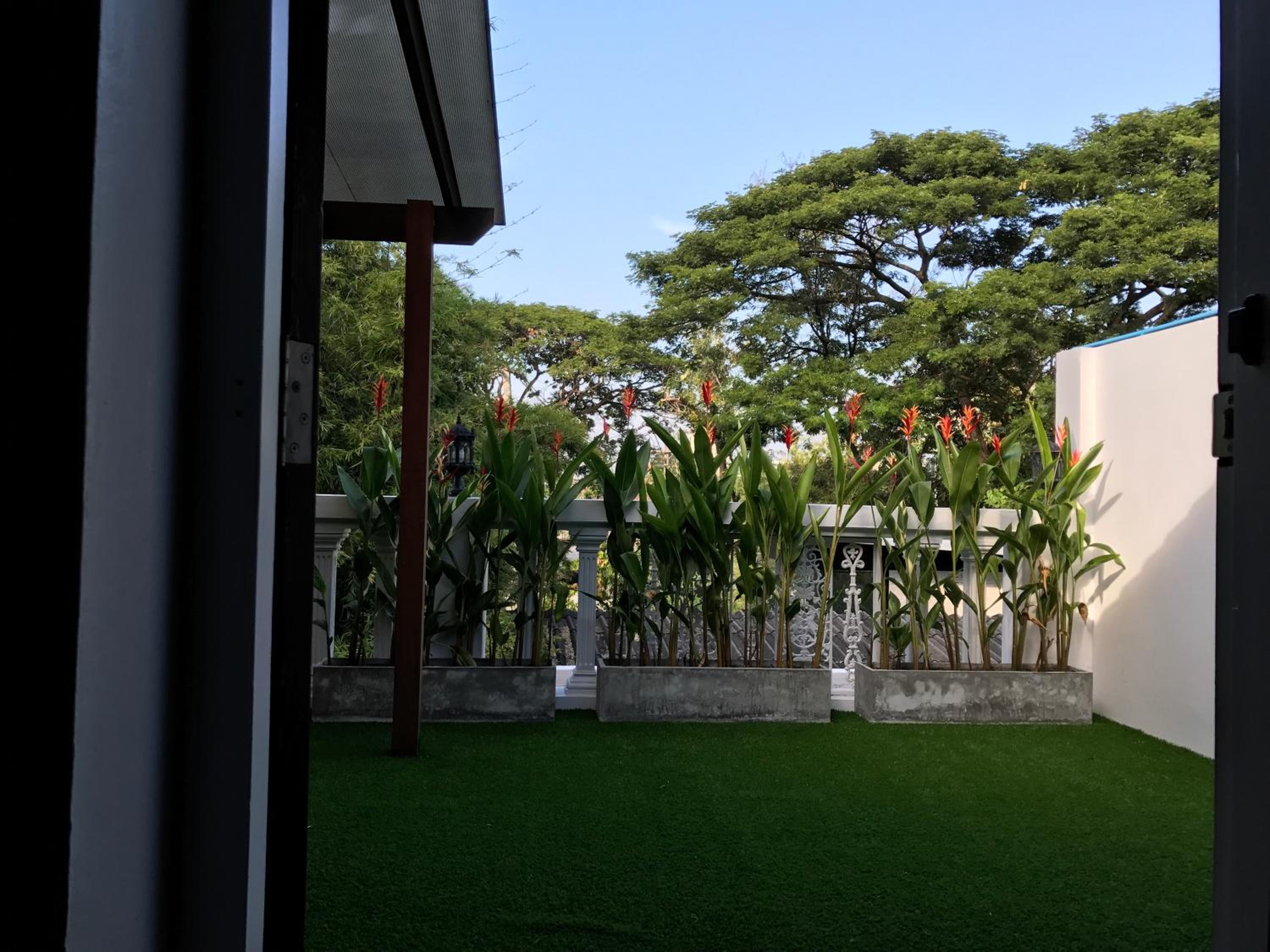 Three-Bedroom Villa - Photo 10