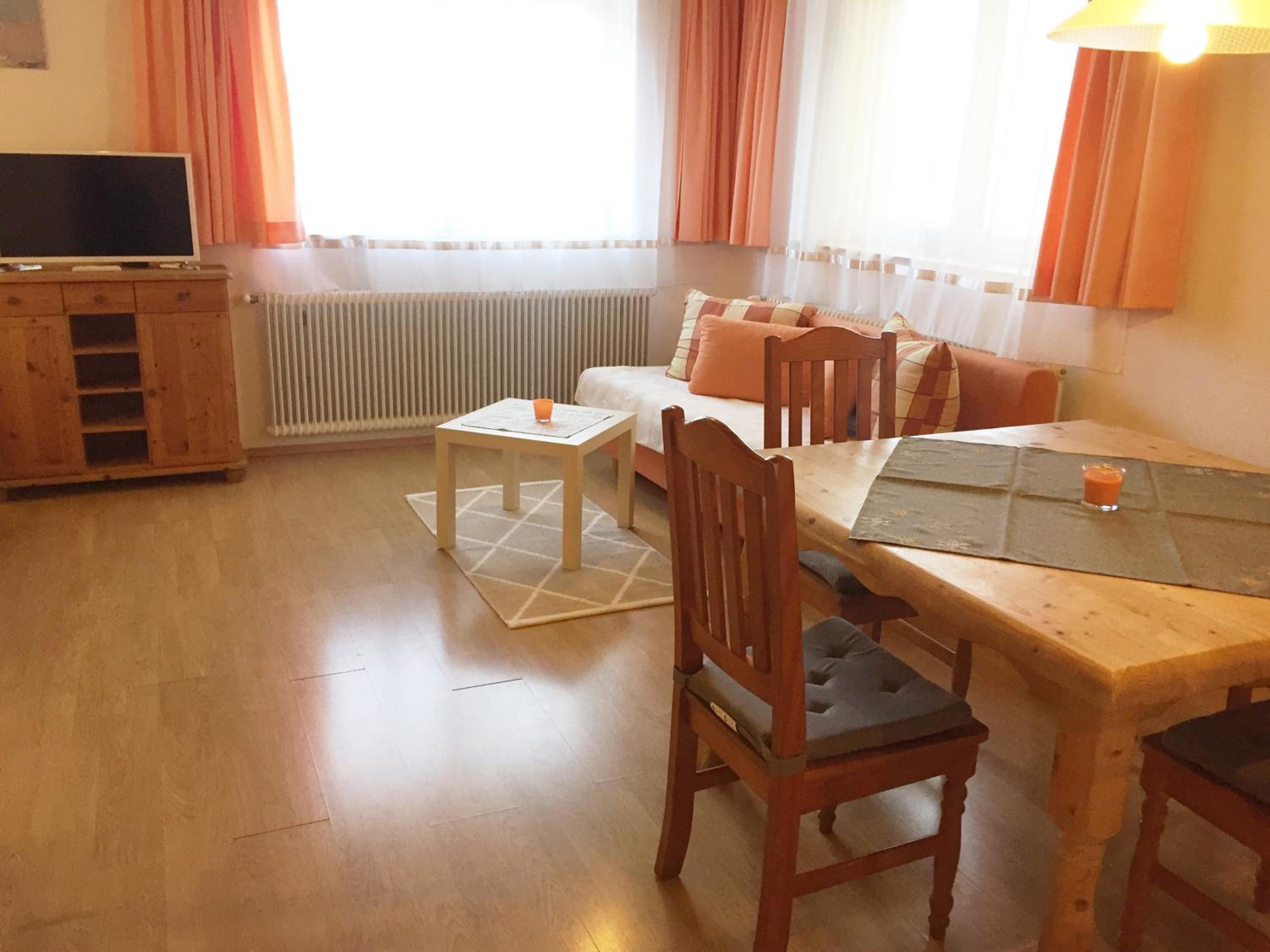 Studio Apartment 3  photo 3