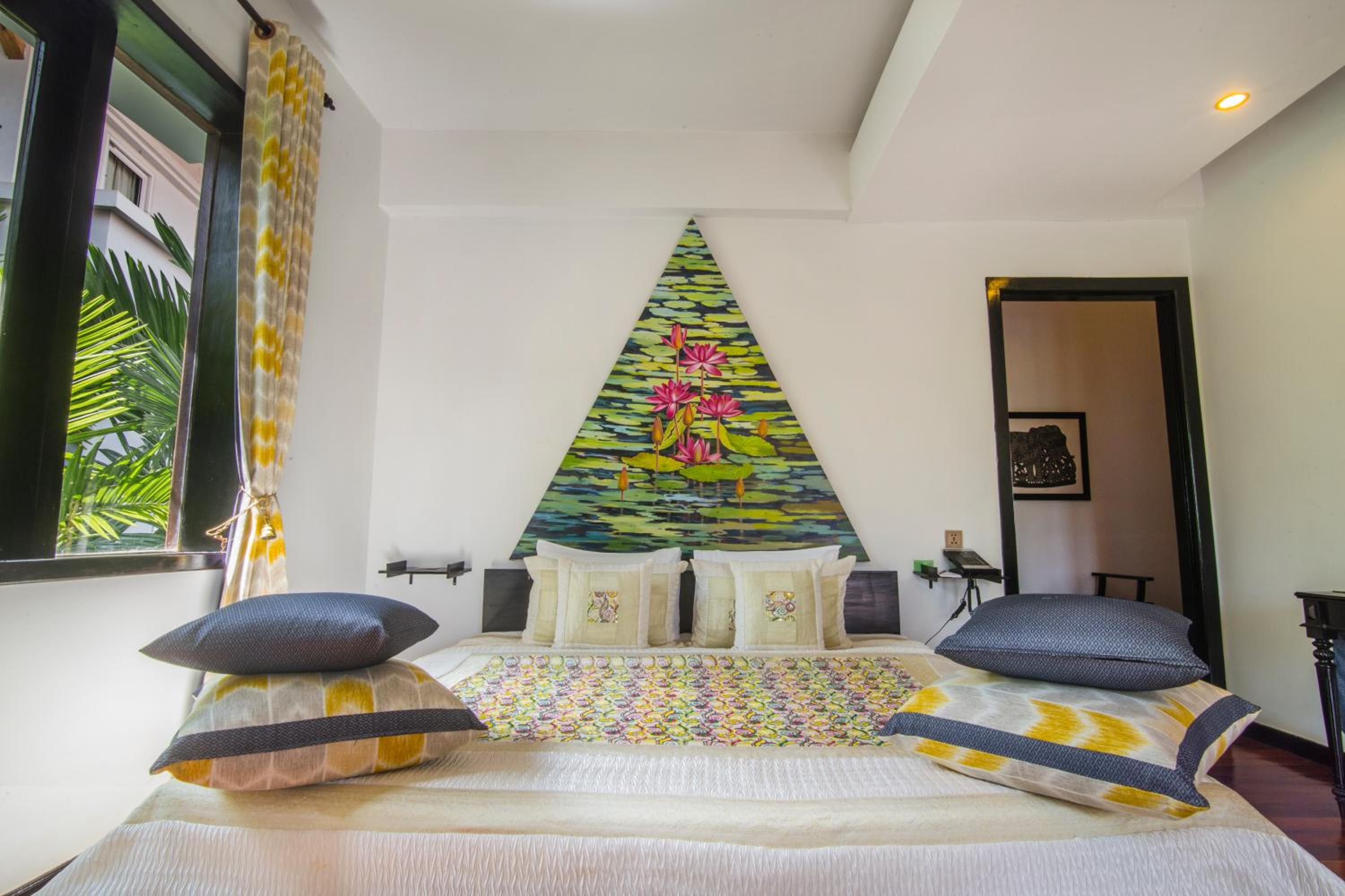 Royal Family Two-Bedroom Suite photo 2