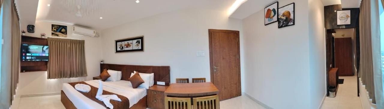 King Suite photo 2