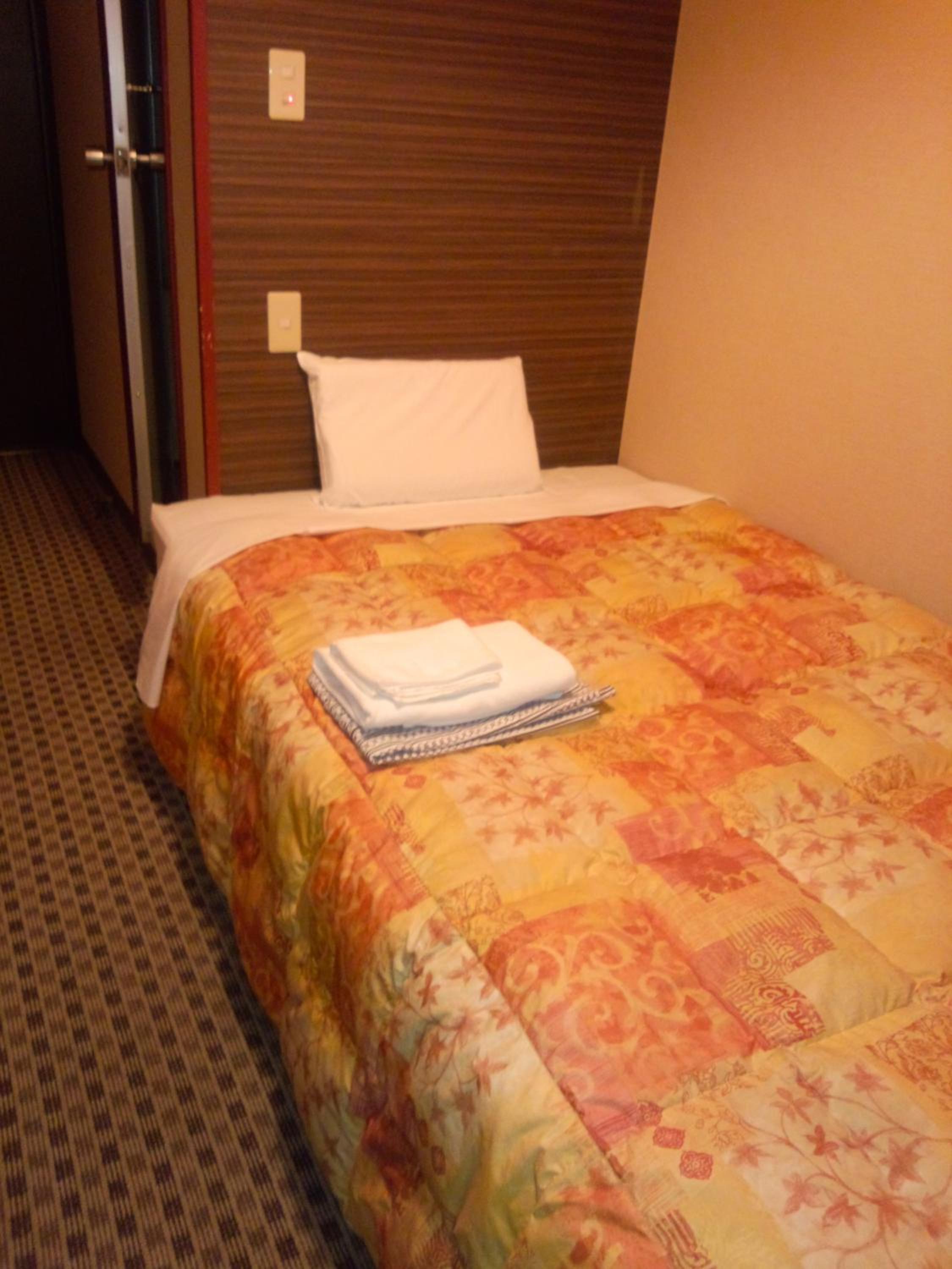 Single Room - Non-Smoking photo 1