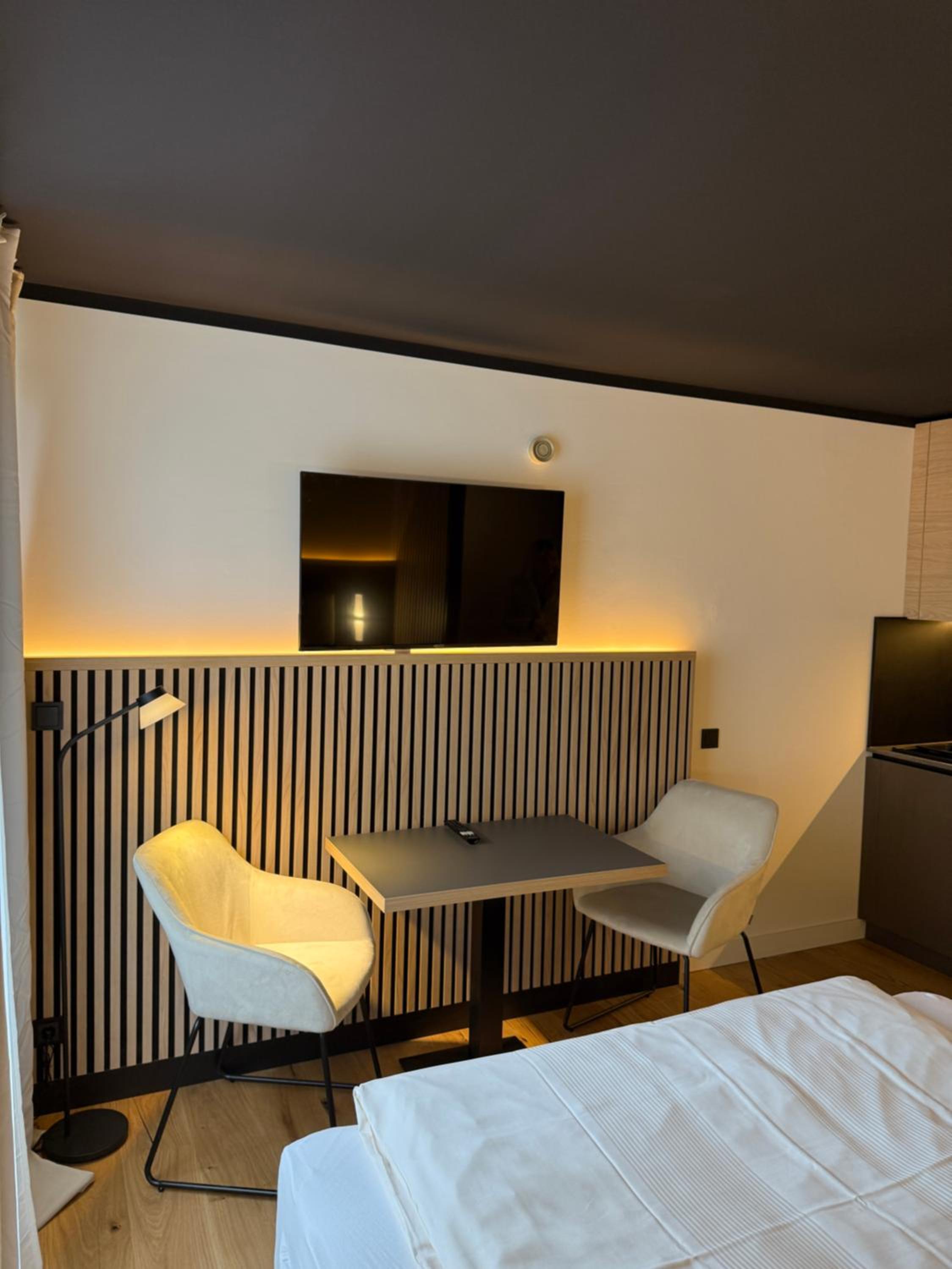 Deluxe Single Room photo 3