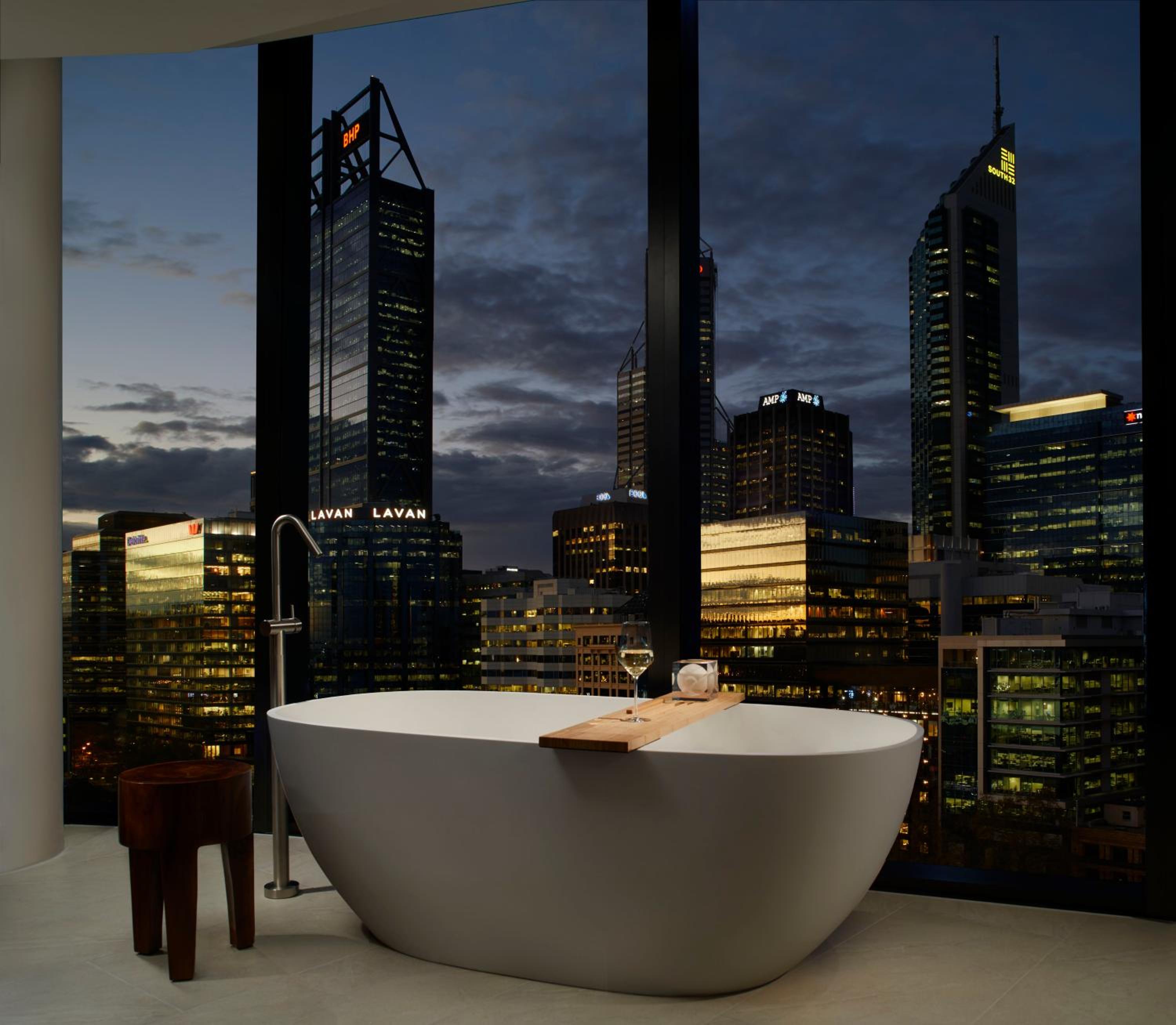 King Studio with Soaking Tub and Skyline View