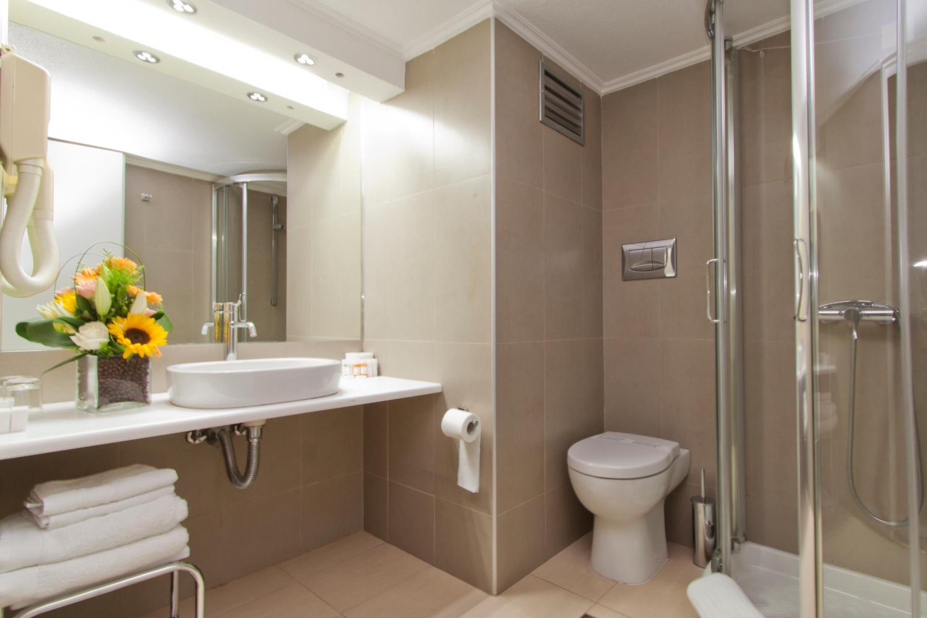 Triple Room photo 2
