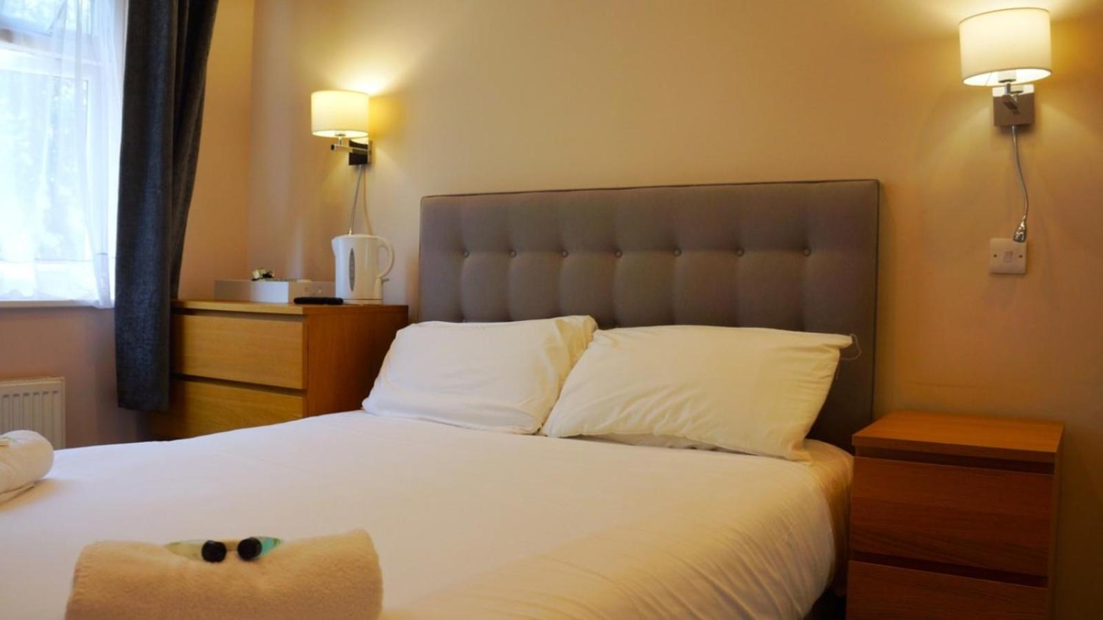 Economy Double Room photo 2