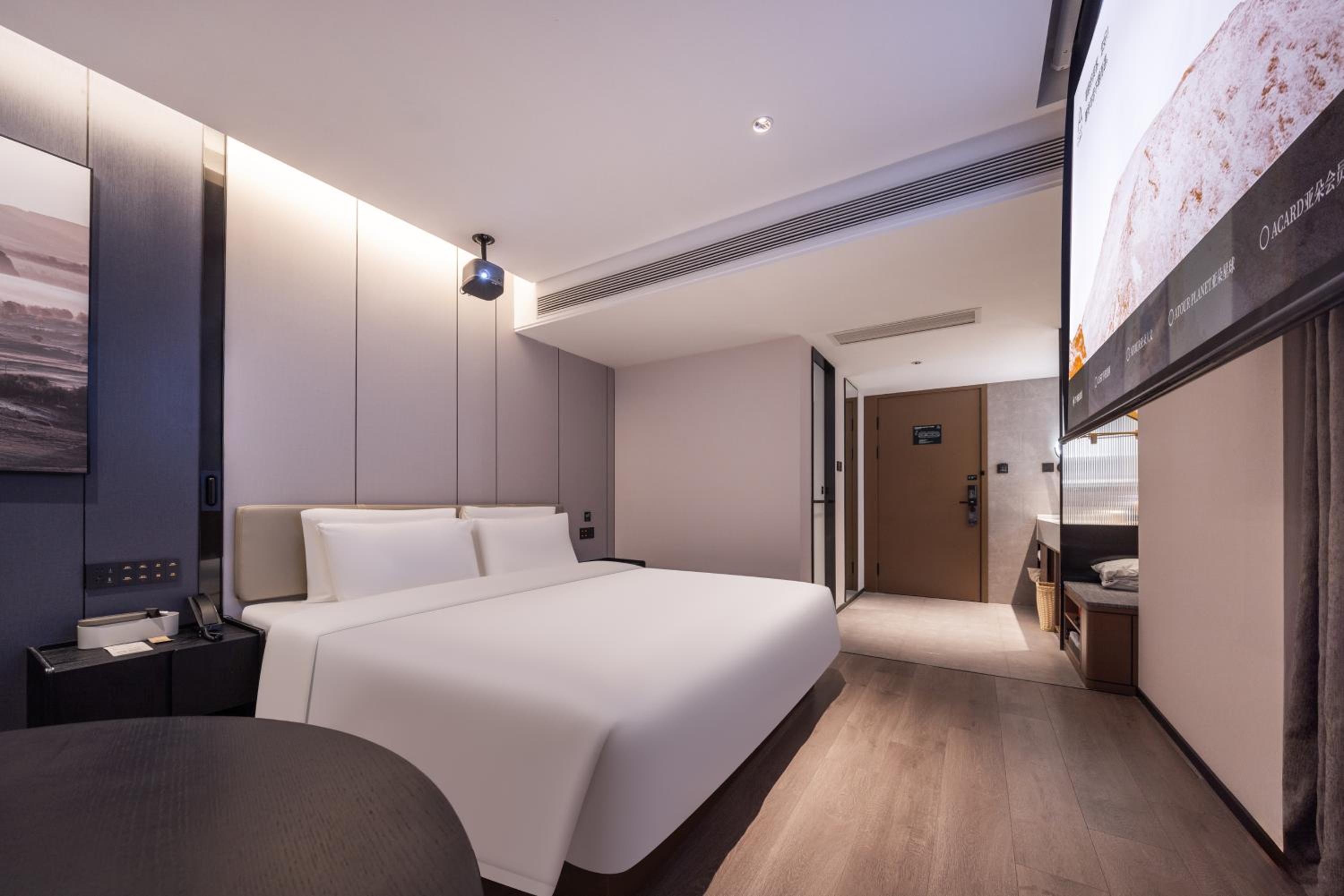 Superior Double Room with Audio  photo 2