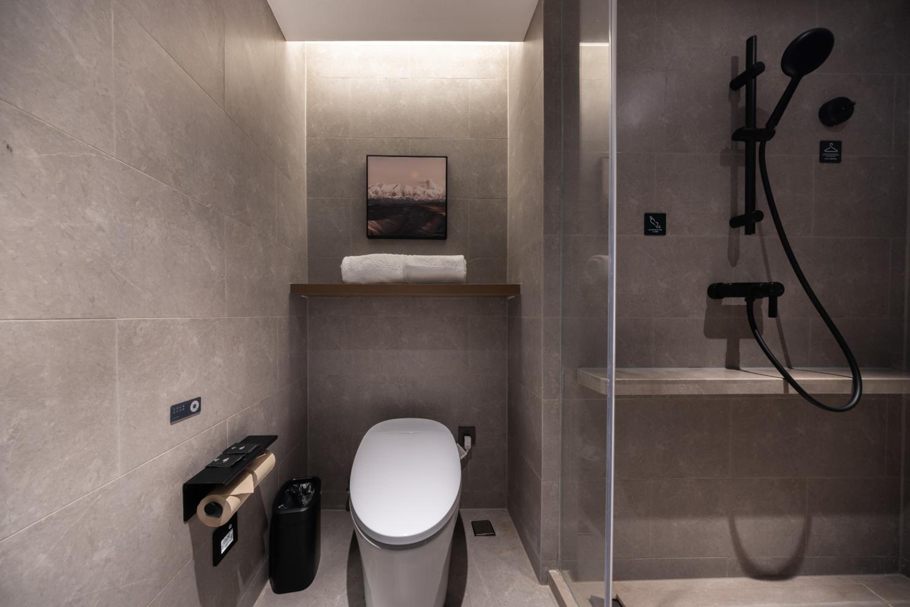 Superior Double Room with Audio  photo 3
