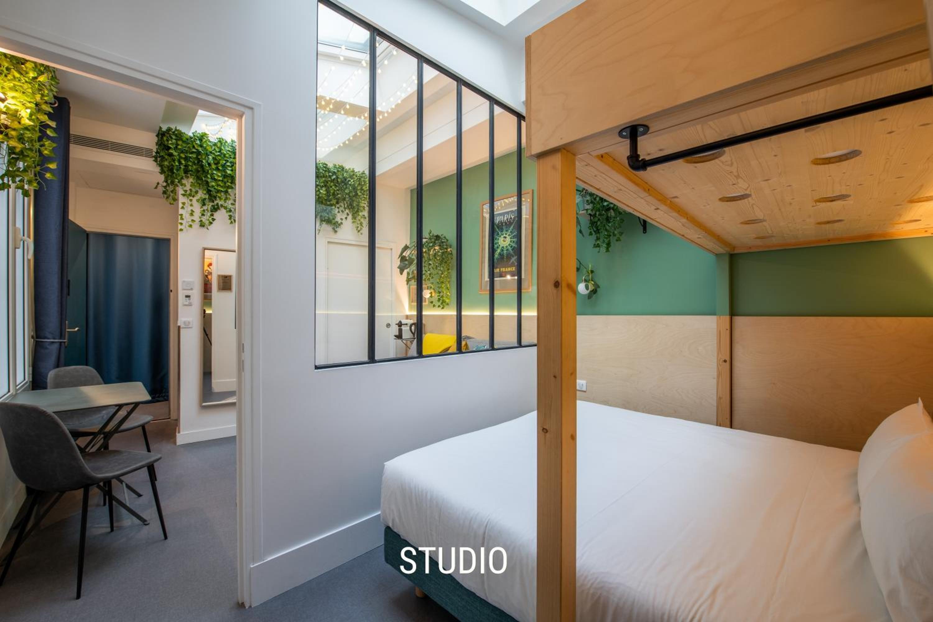 Superior Studio photo 3