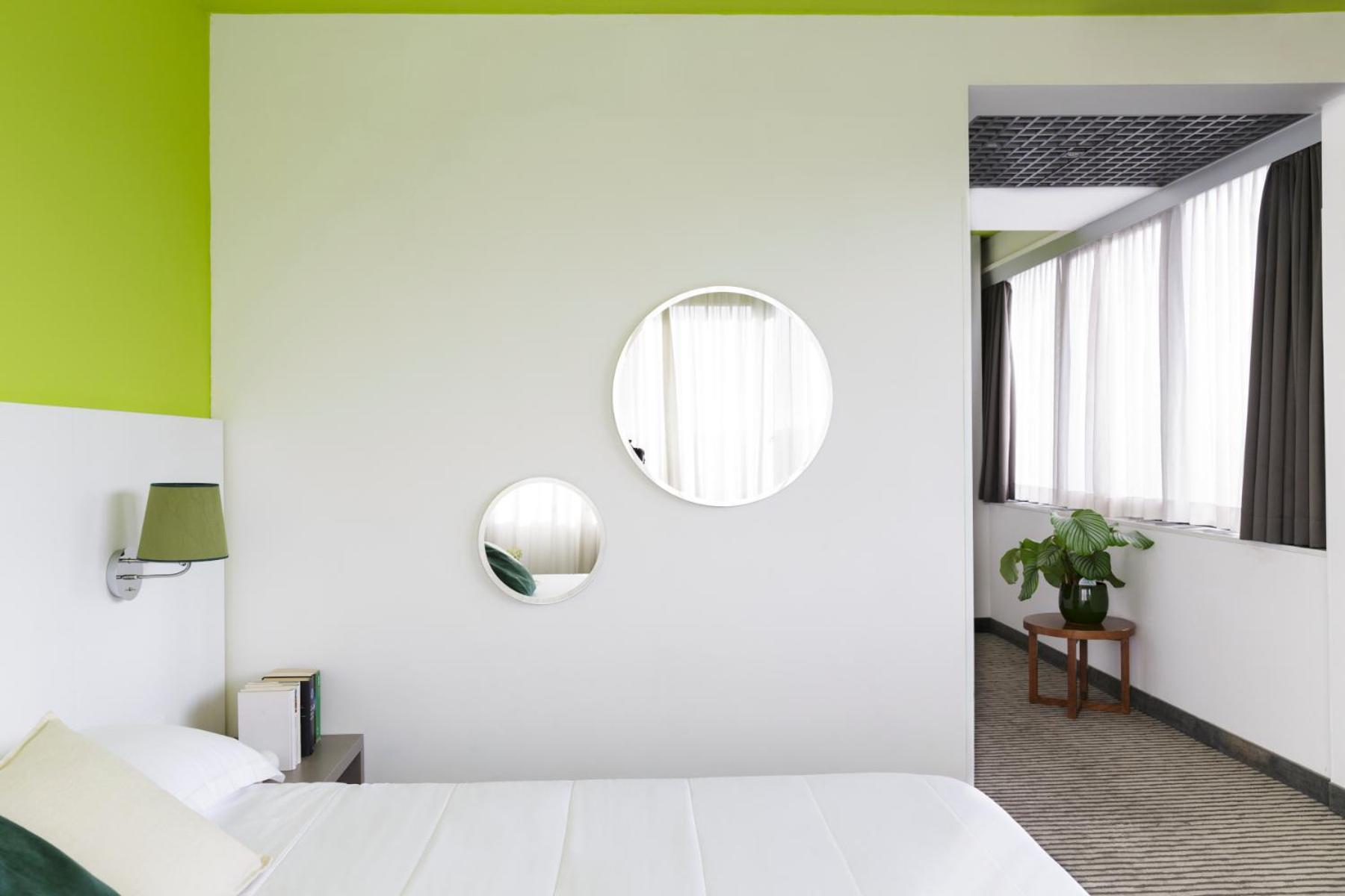 Superior Quadruple Room photo 3