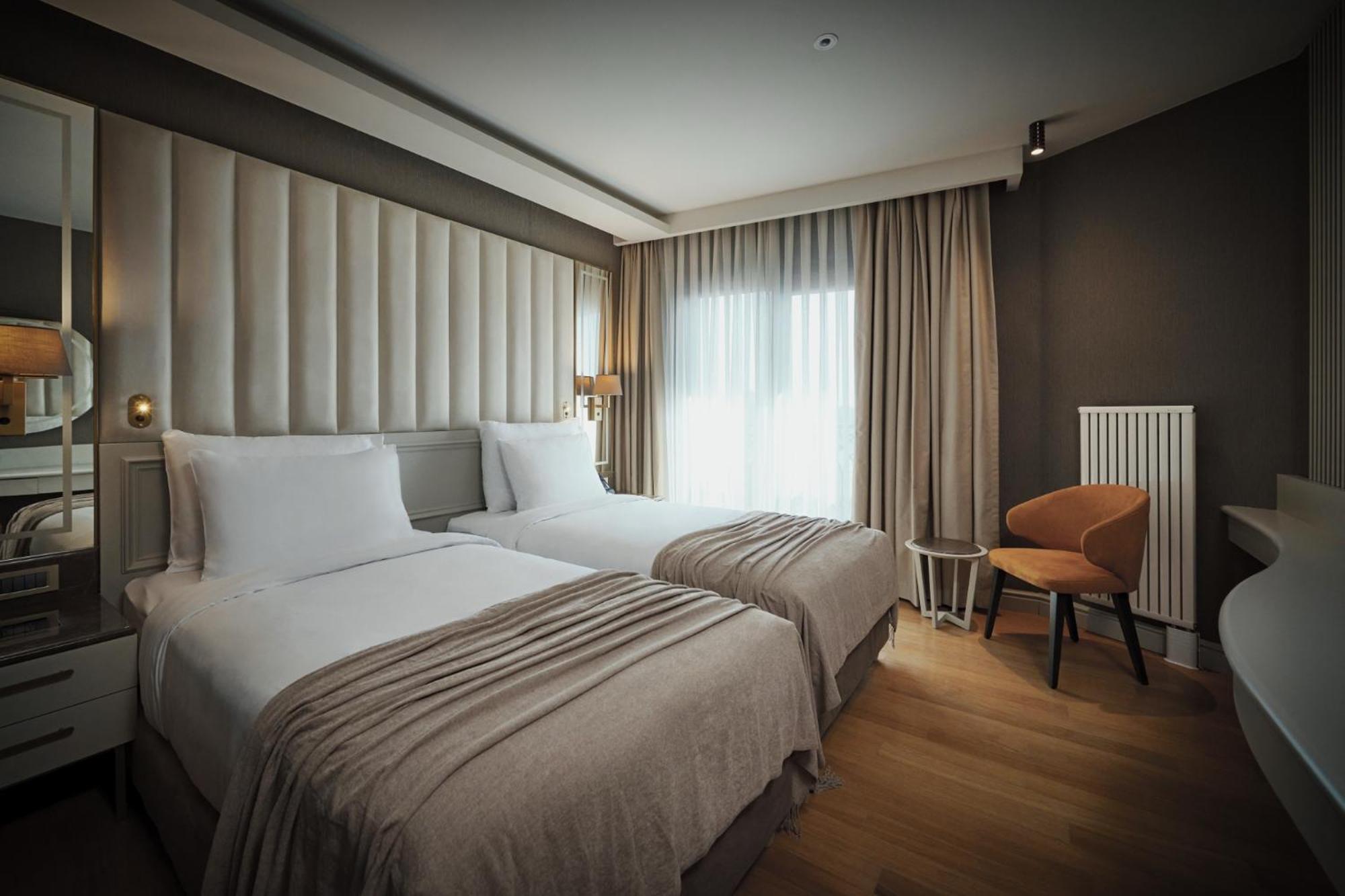 Superior Twin Room photo 2