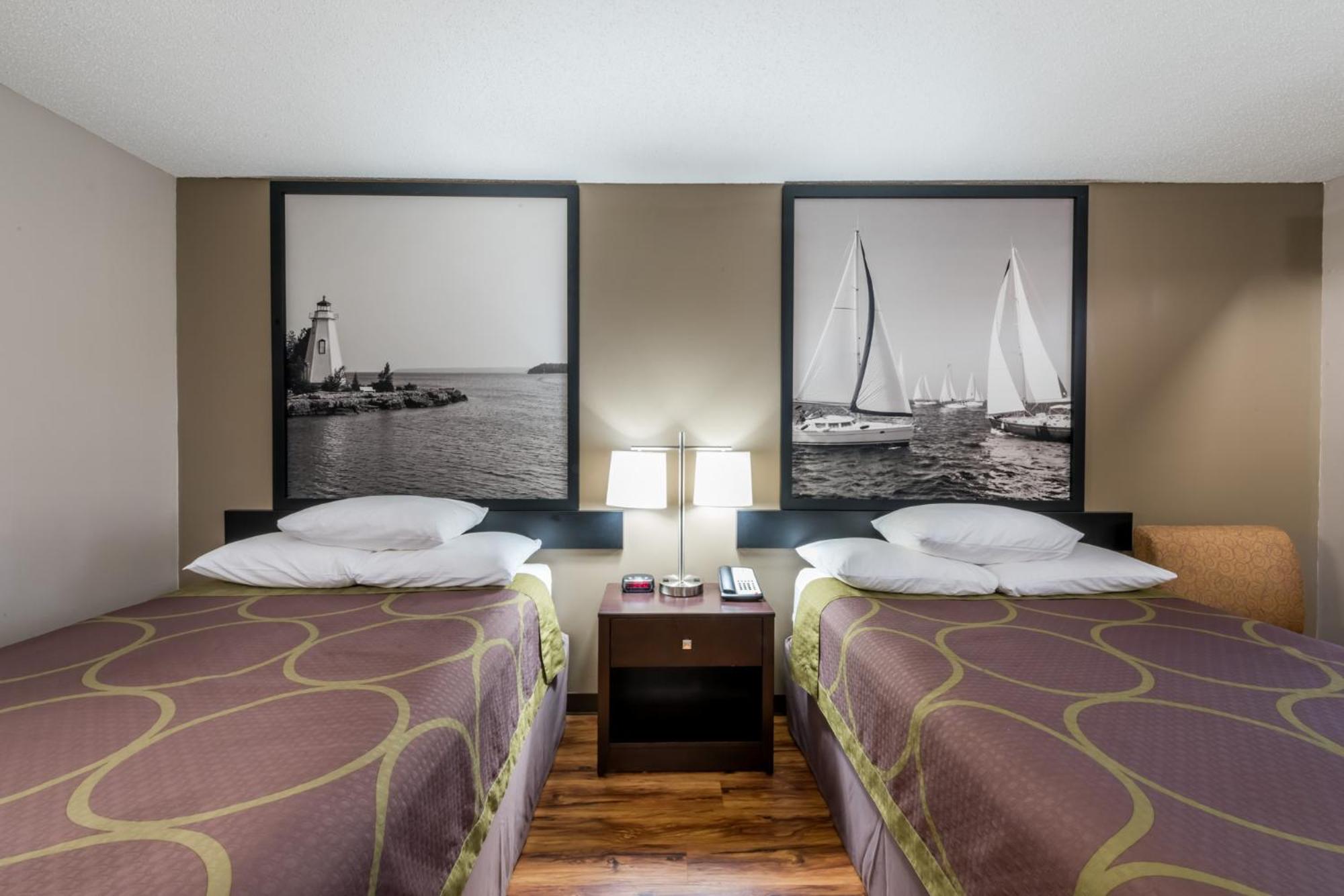 Double Room with Two Double Beds - Non-Smoking - Photo 1