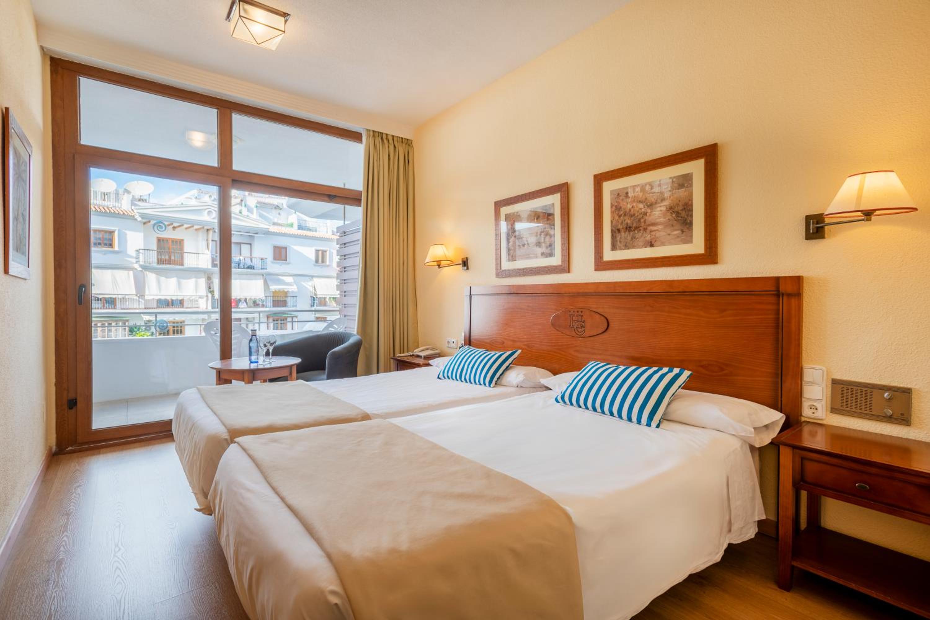 Comfort Twin Room