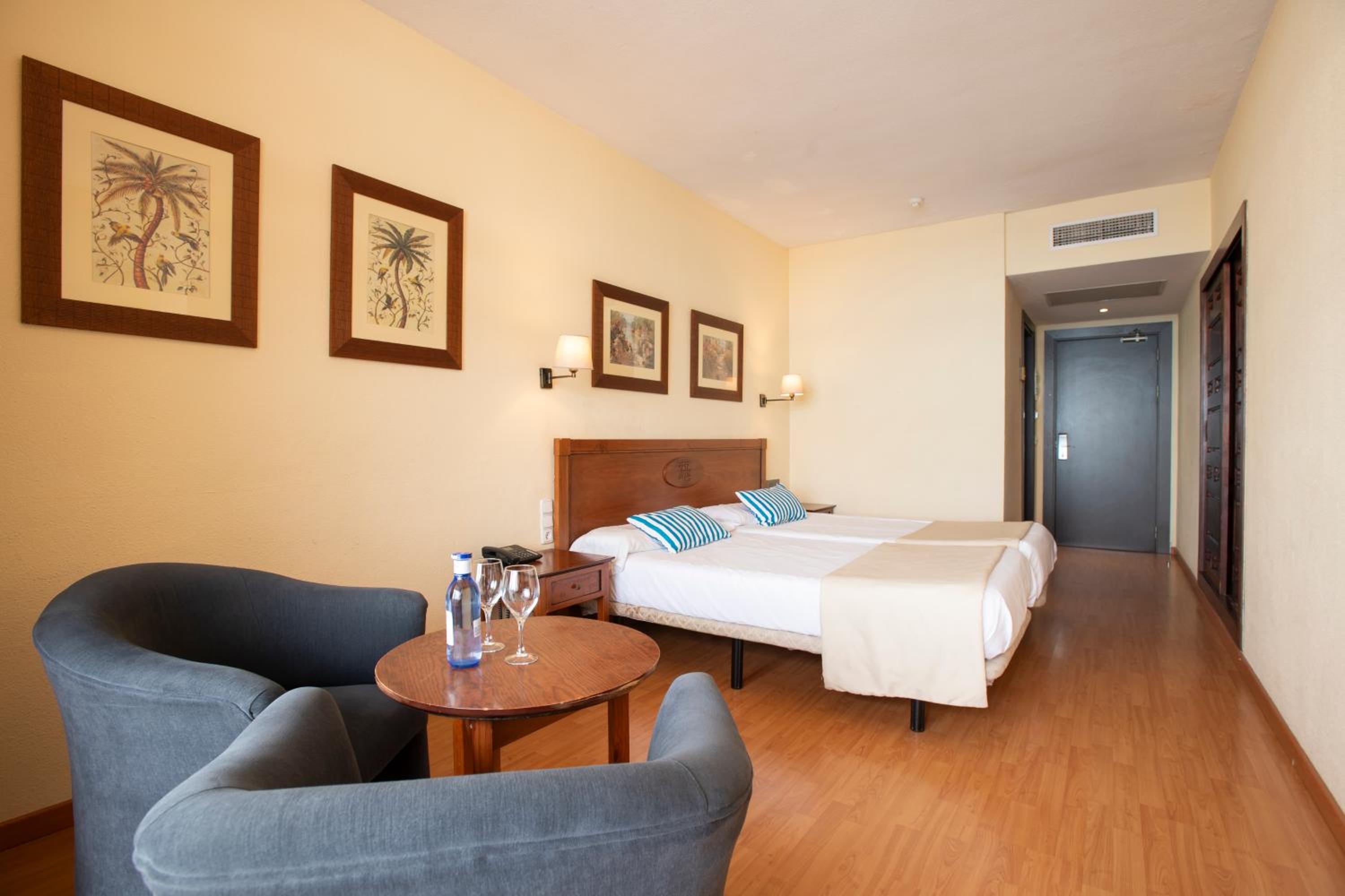 Comfort Twin Room Comfort Twin Room