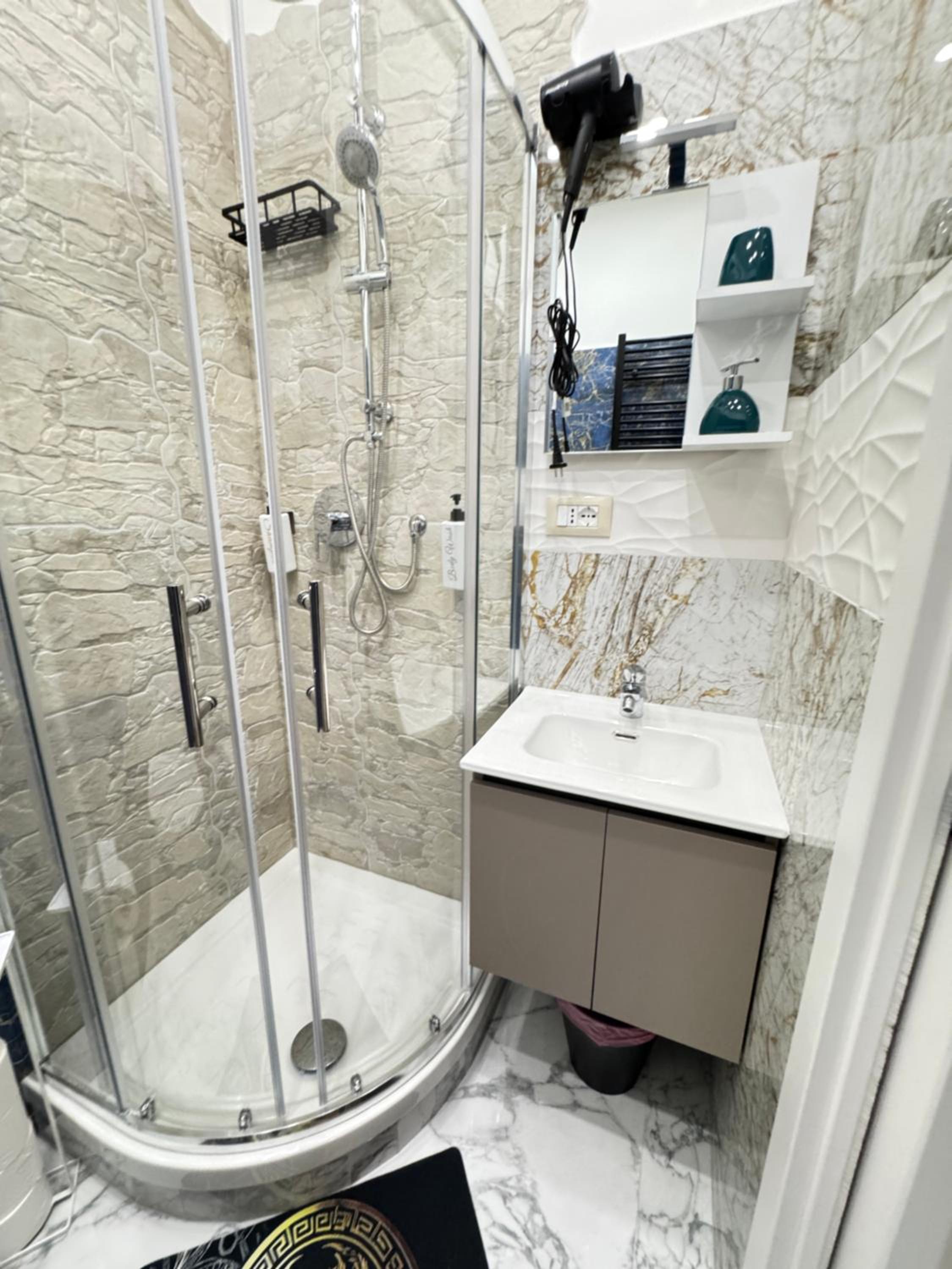 King Room with Spa Bath photo 2