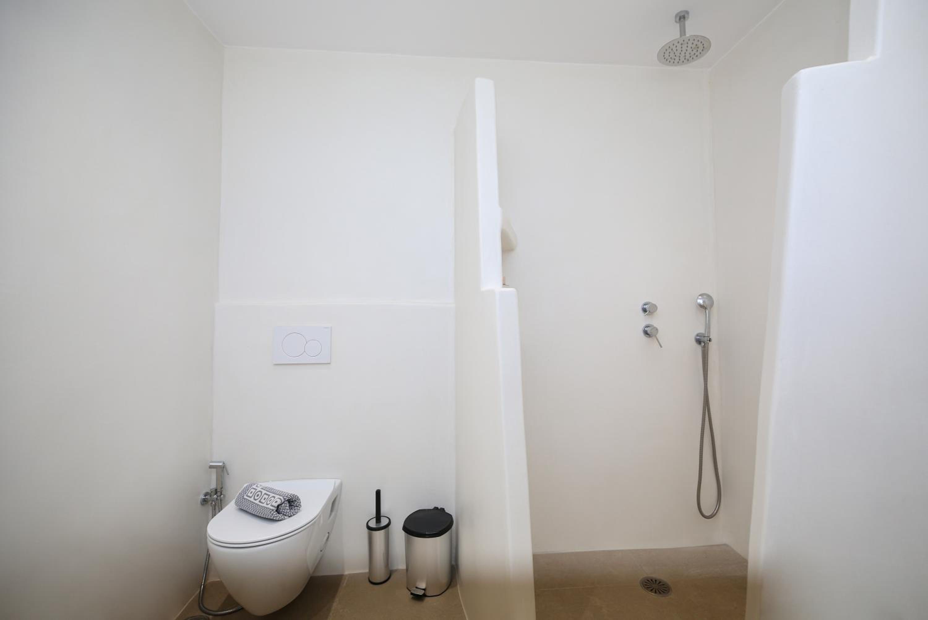 Two-Bedroom Villa photo 2