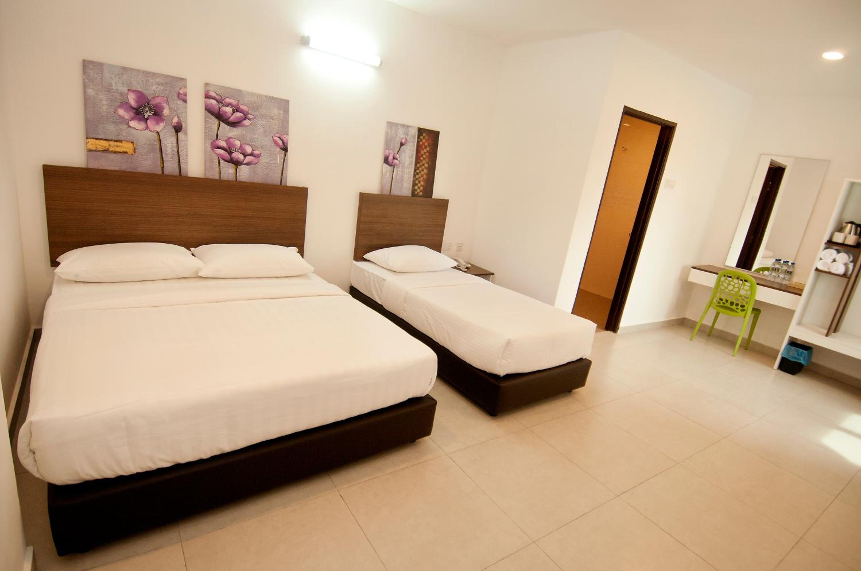 Superior Triple Room - Photo 1