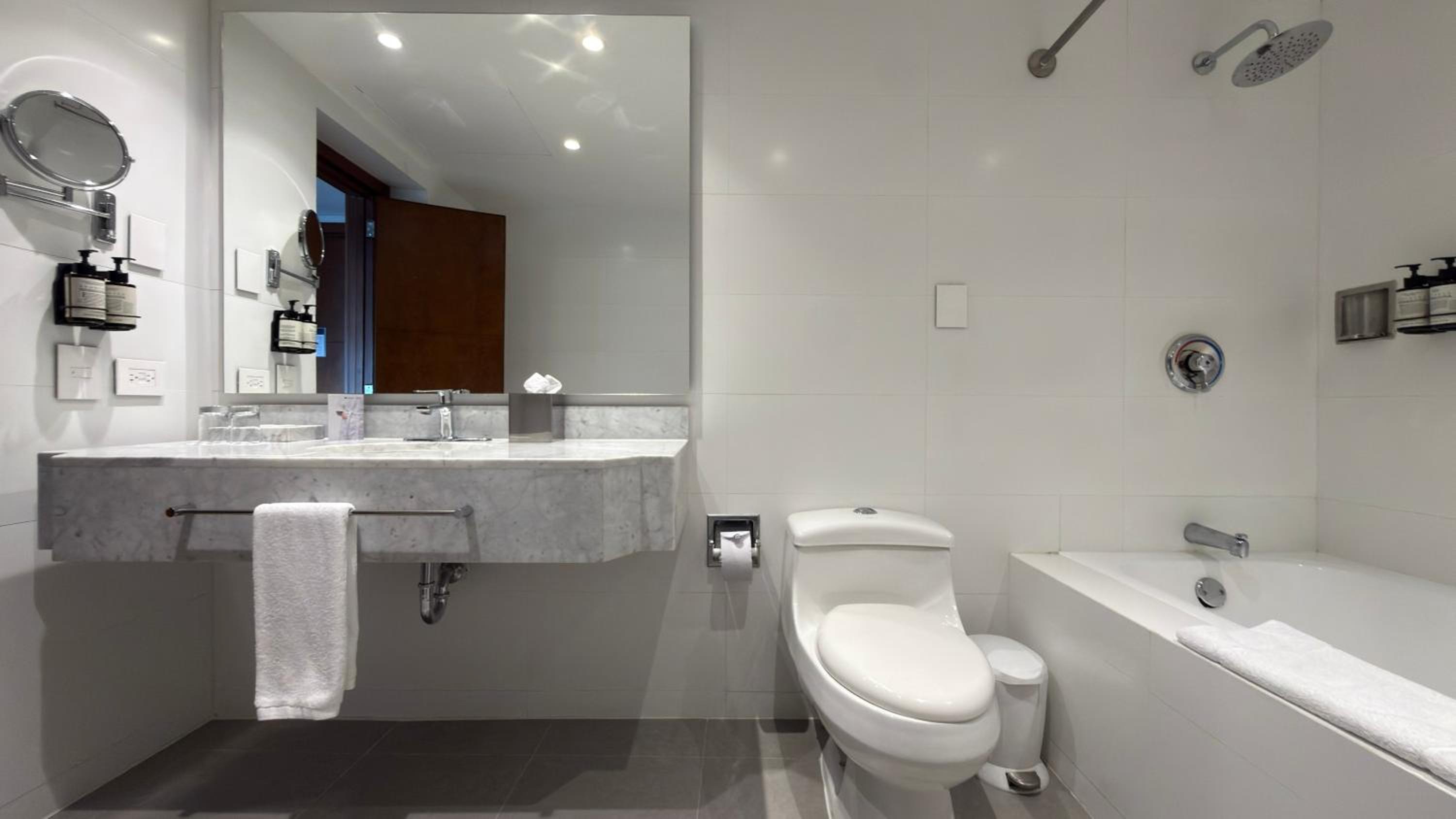 Superior Twin Room - Photo 3