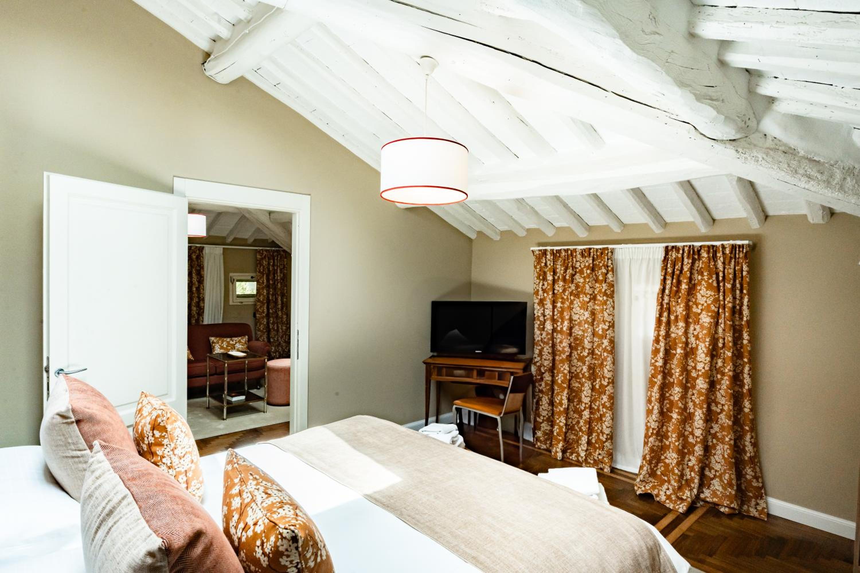 Executive Room In Annex Torre