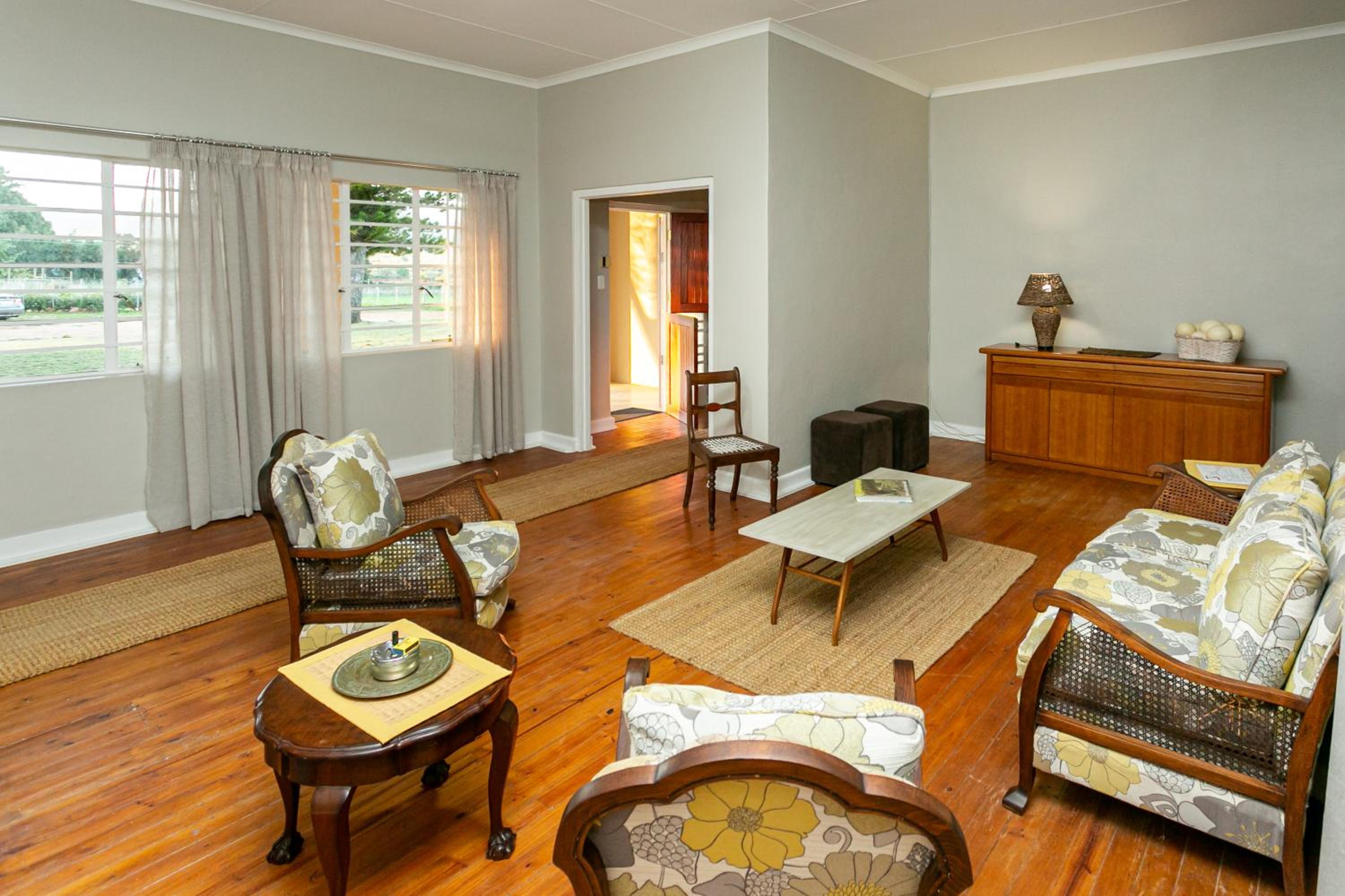 Four-Bedroom Vacation Home photo 3