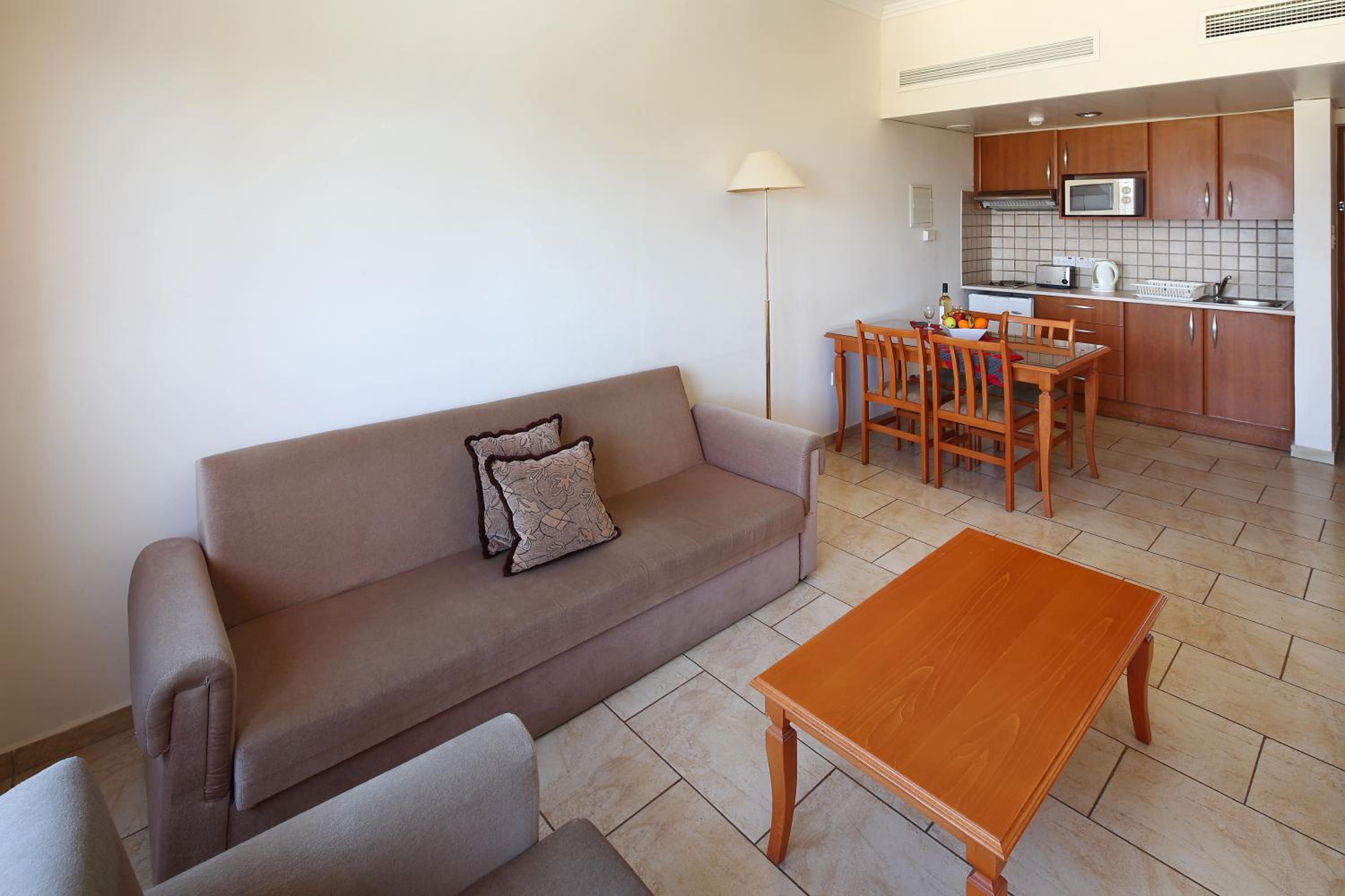 One-Bedroom Apartment with Airport Transfer