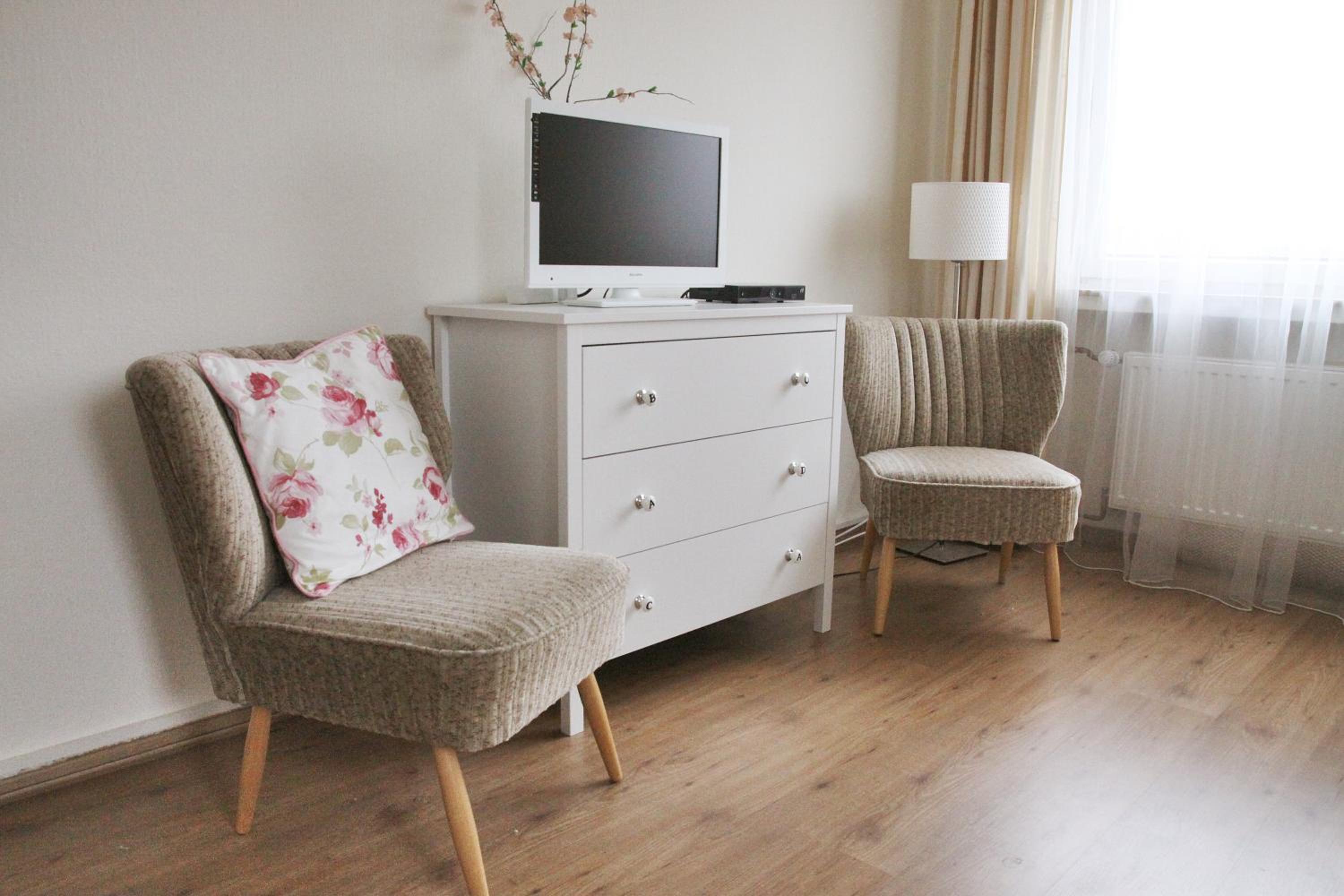 Standard Twin Room photo 3