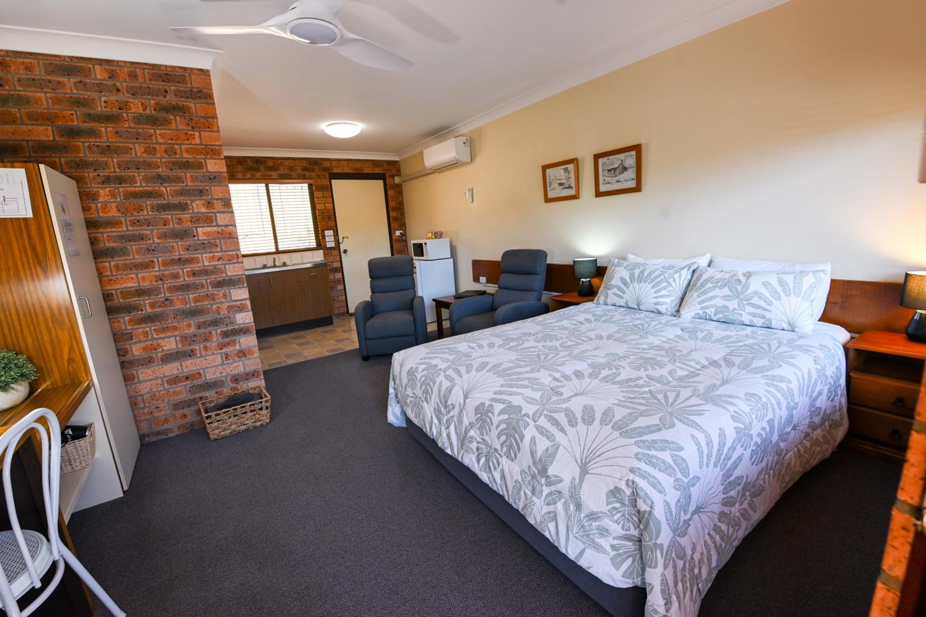 Deluxe Double Room - Photo 1