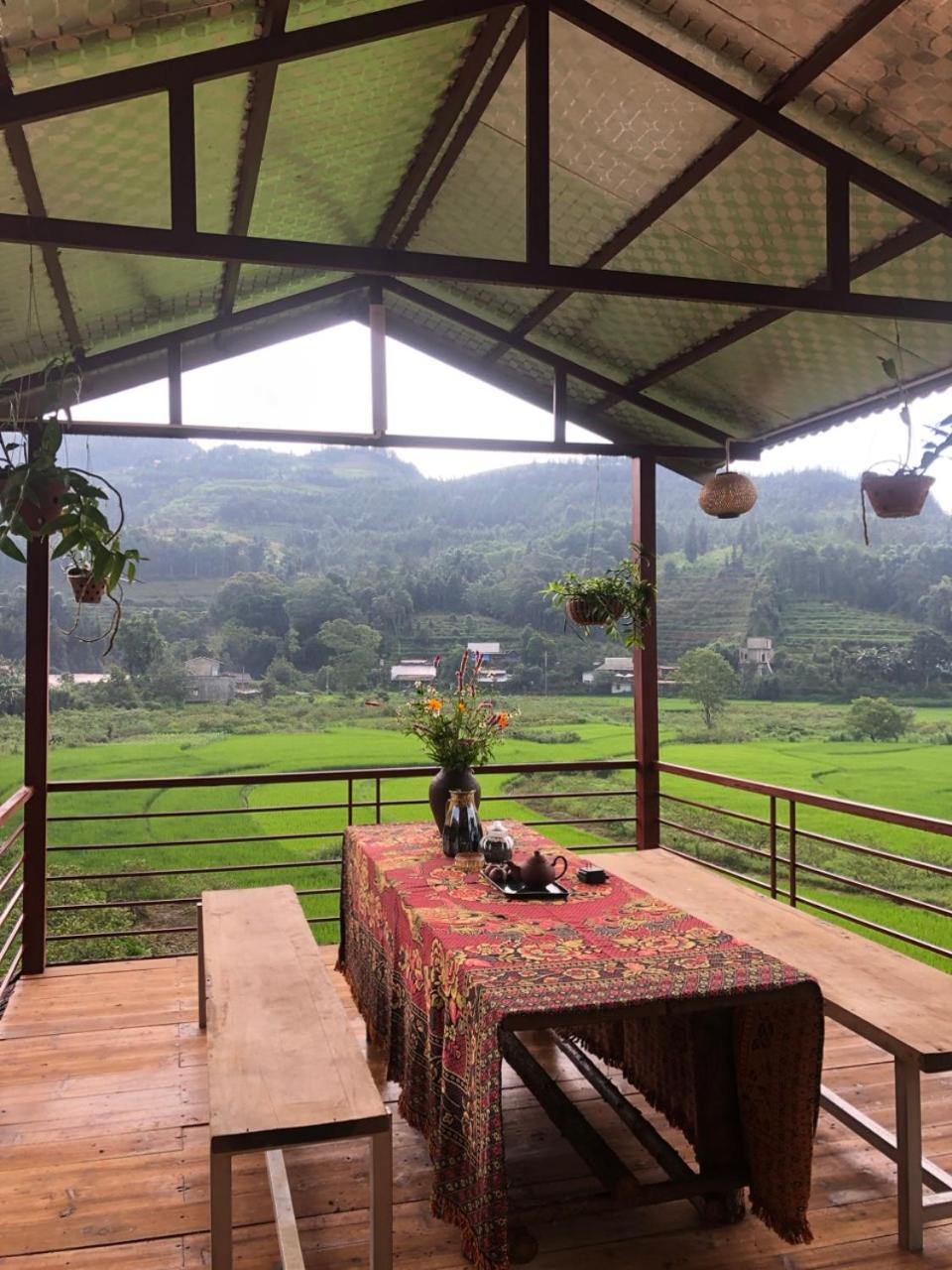 Quadruple Room with Mountain View photo 1